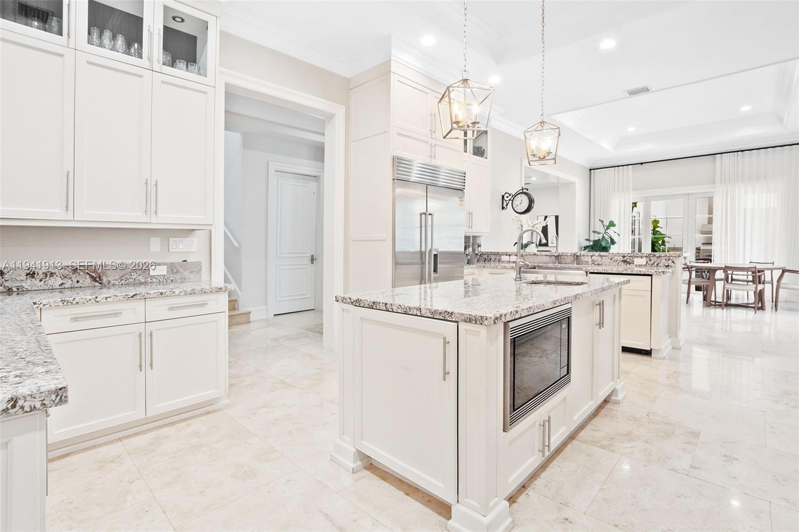 5901 Rolling Road Dr