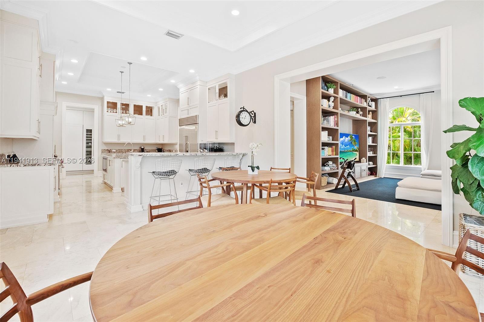 5901 Rolling Road Dr