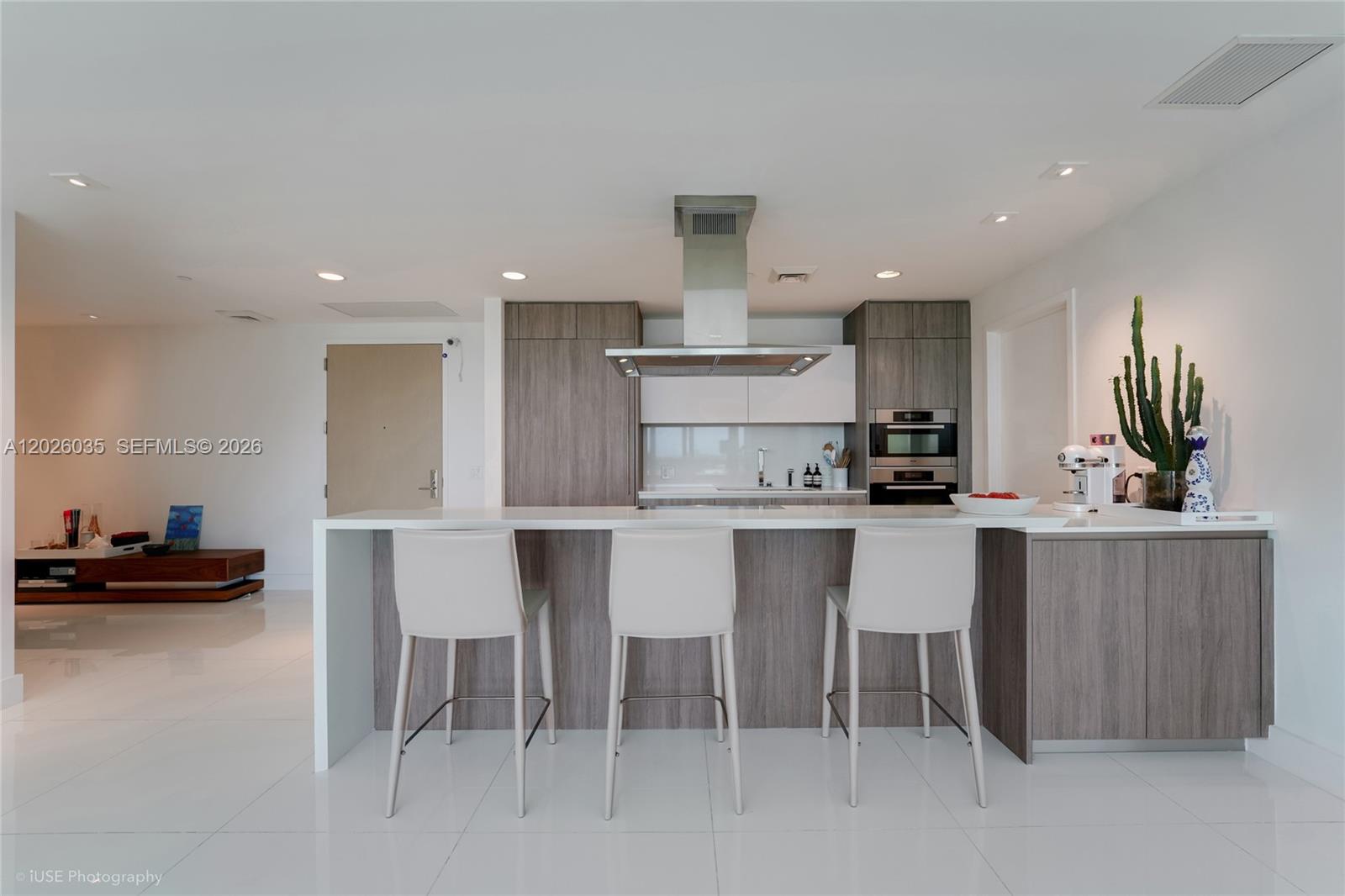 350 Ocean Dr # 405N
