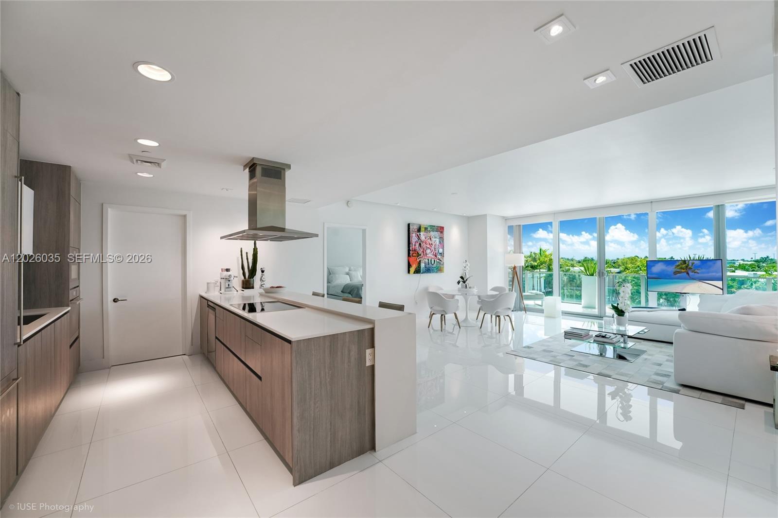 350 Ocean Dr # 405N