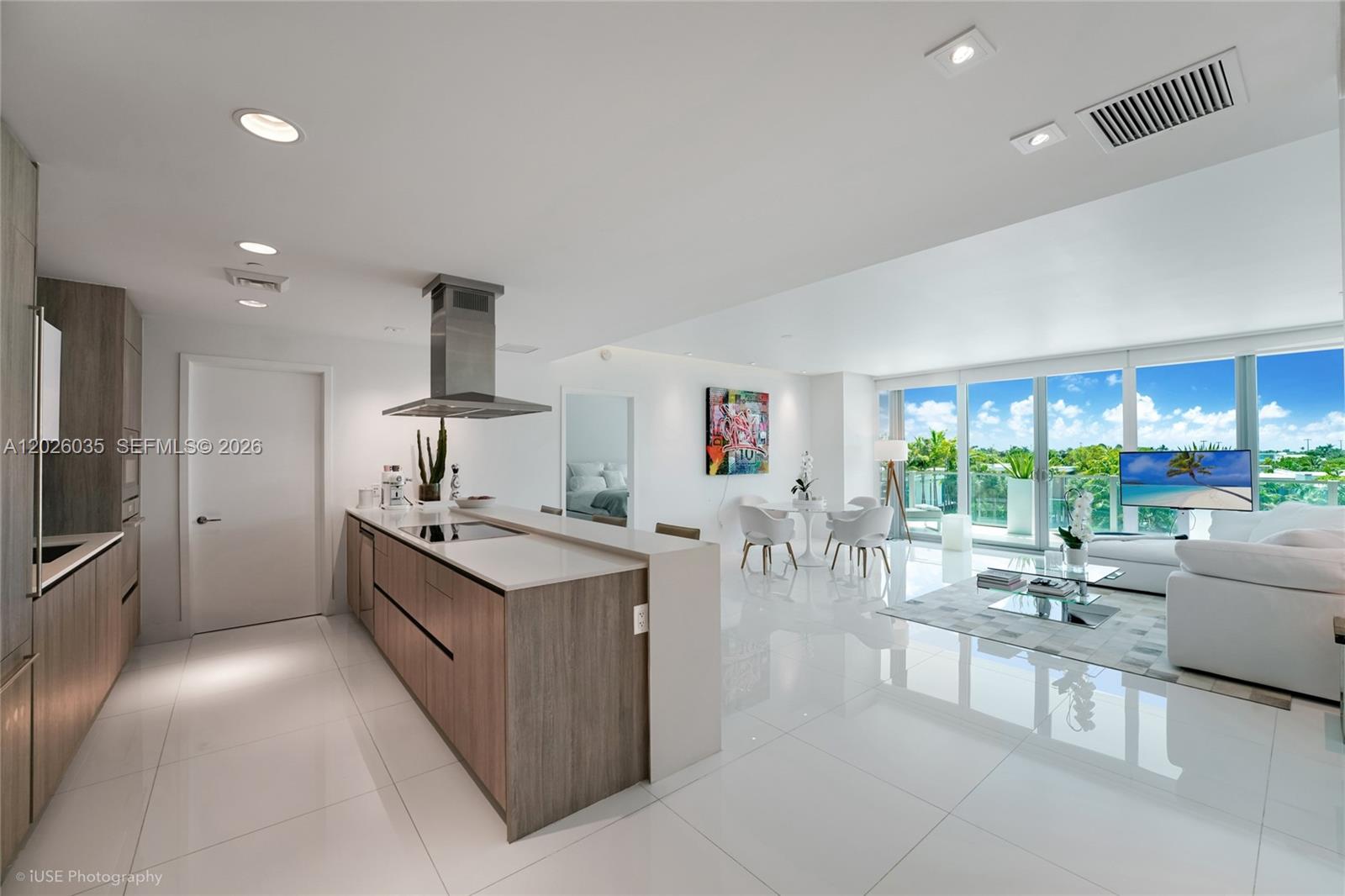 350 Ocean Dr # 405N