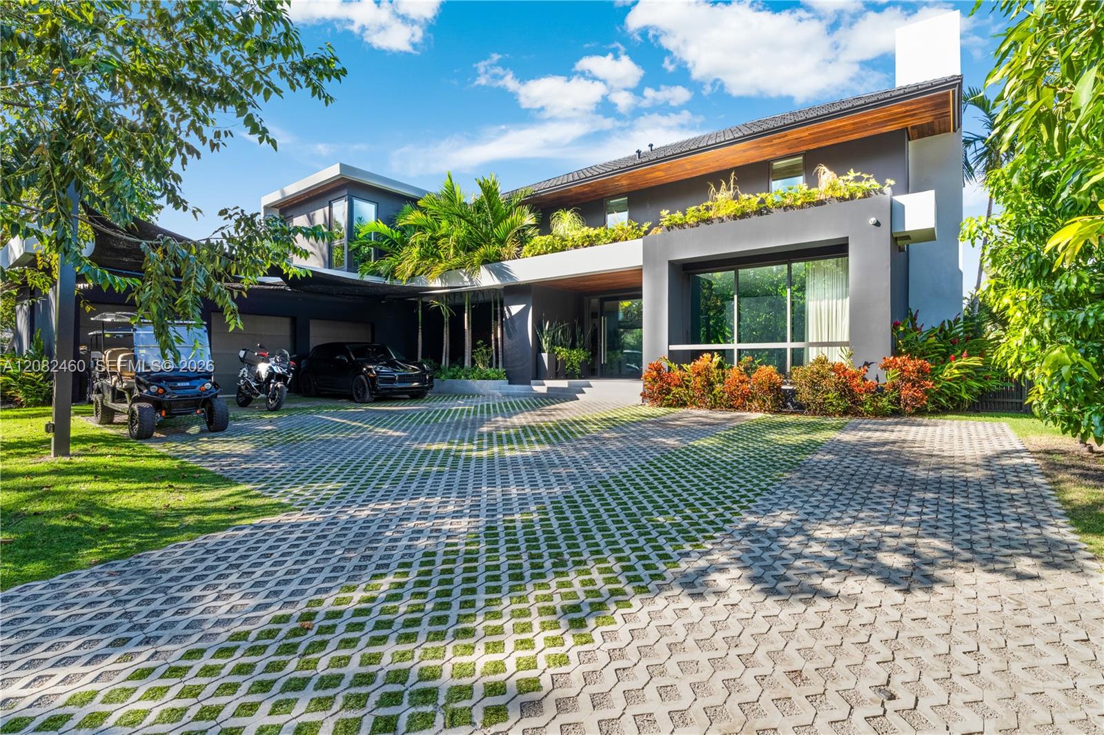 131 Cape Florida Dr