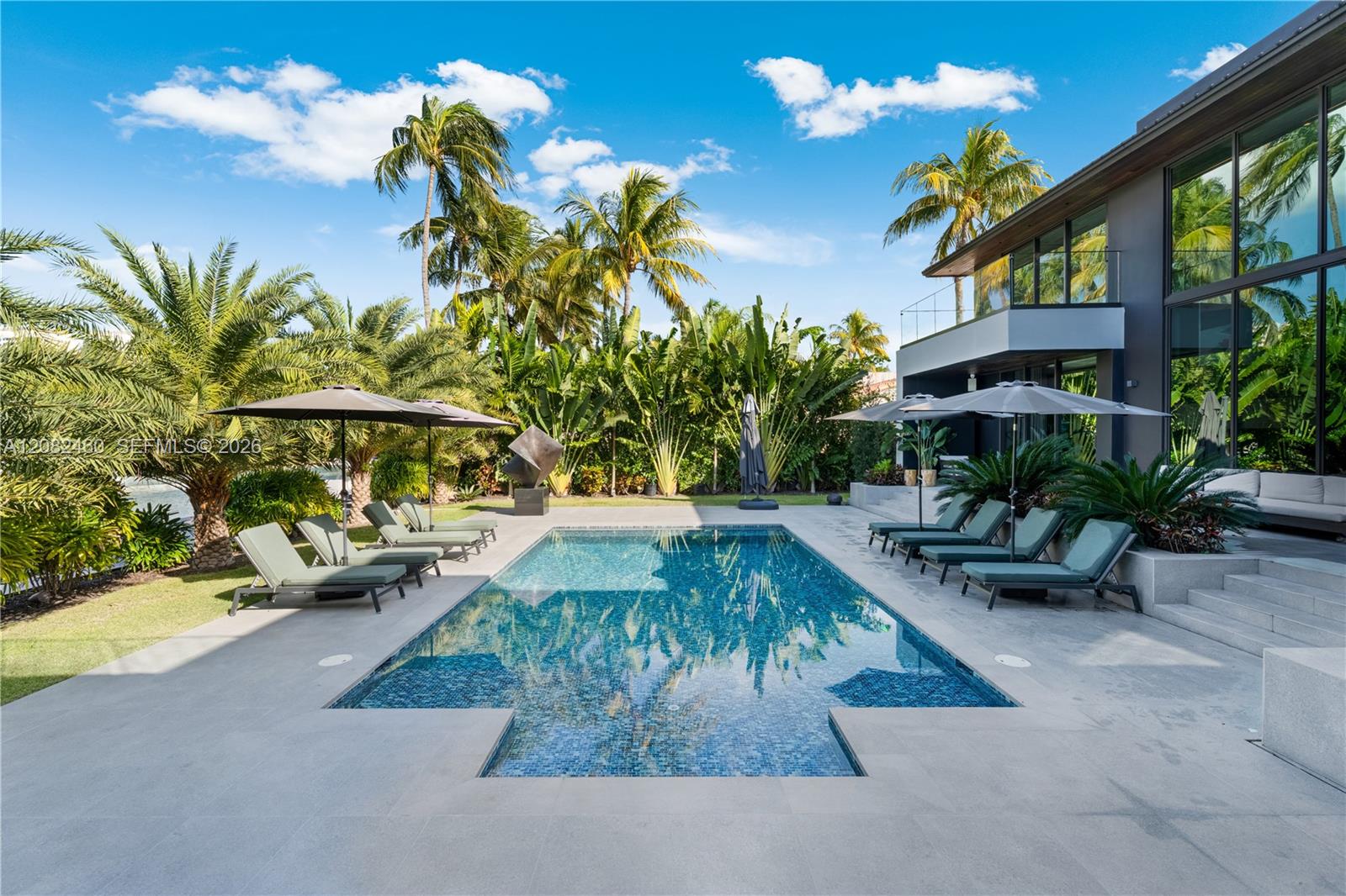 131 Cape Florida Dr