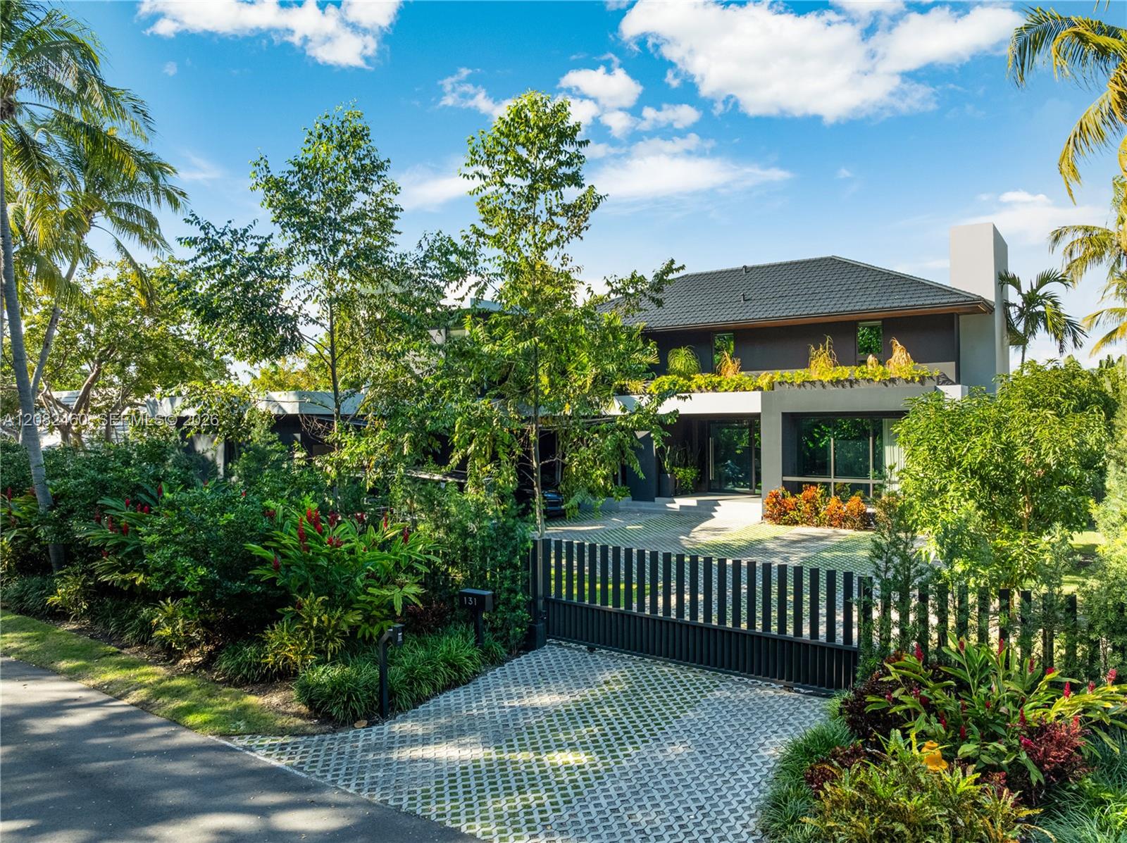 131 Cape Florida Dr
