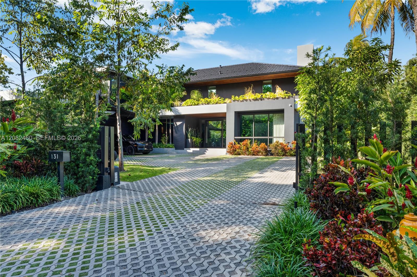 131 Cape Florida Dr