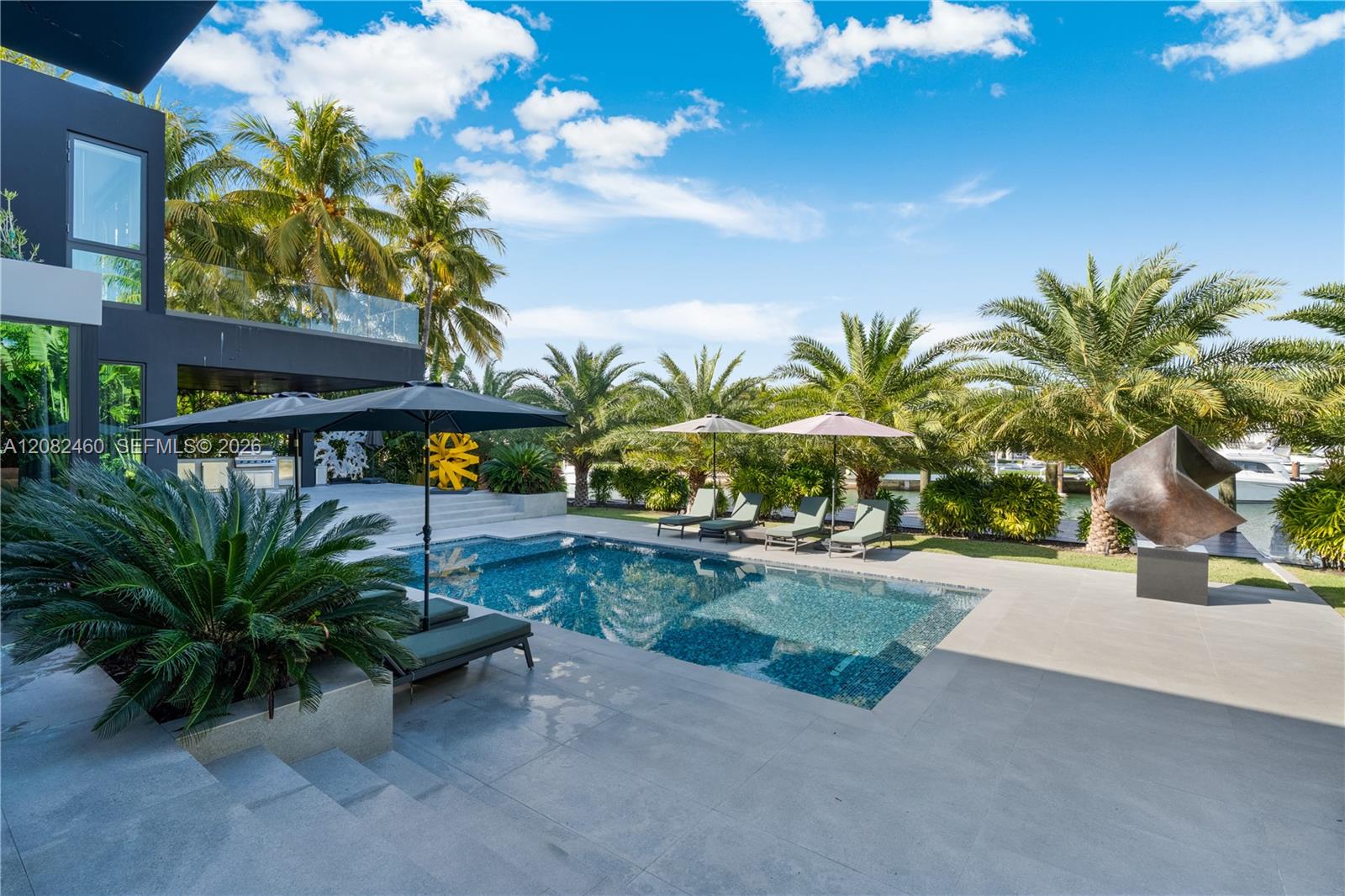 131 Cape Florida Dr