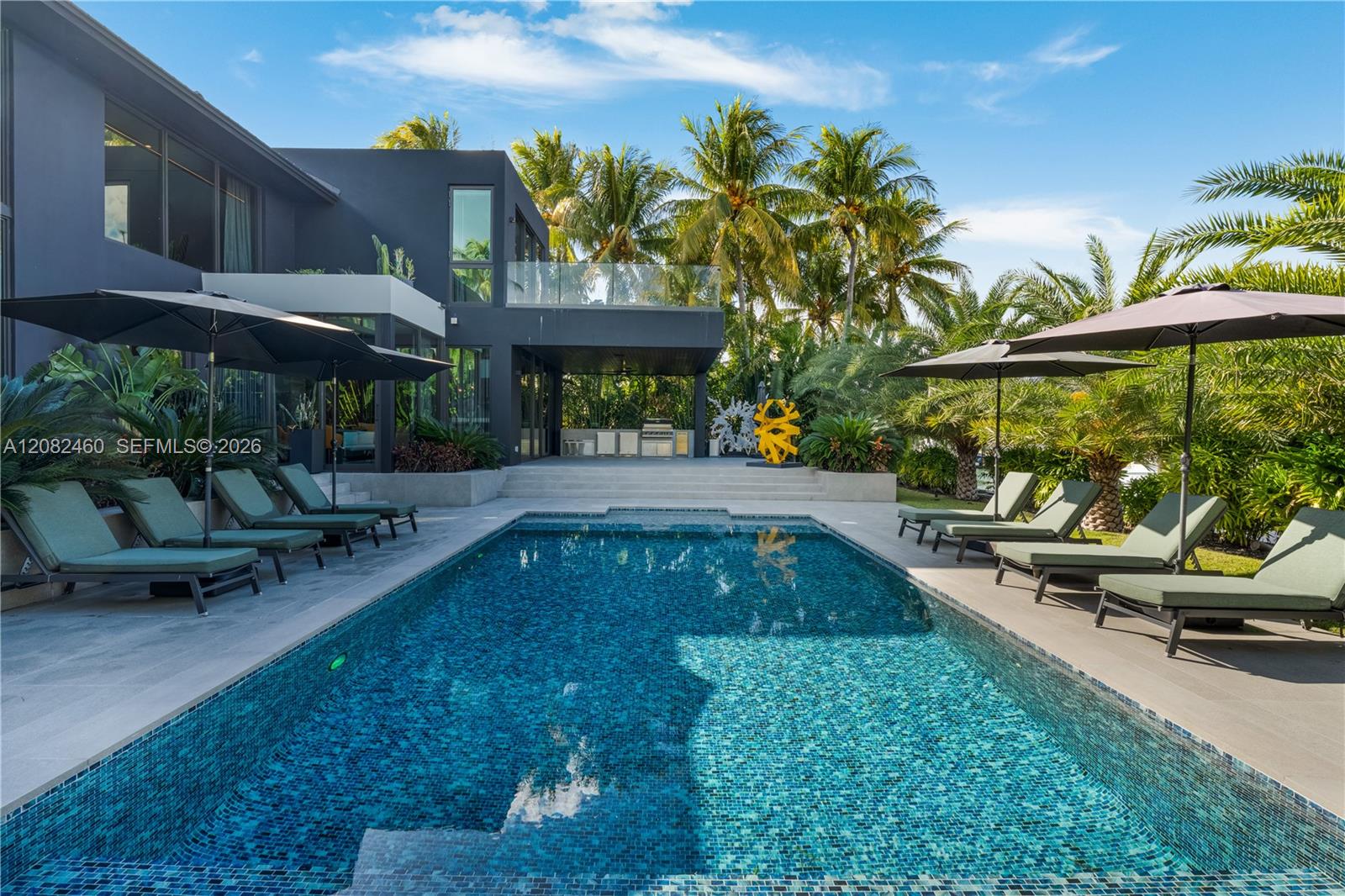 131 Cape Florida Dr