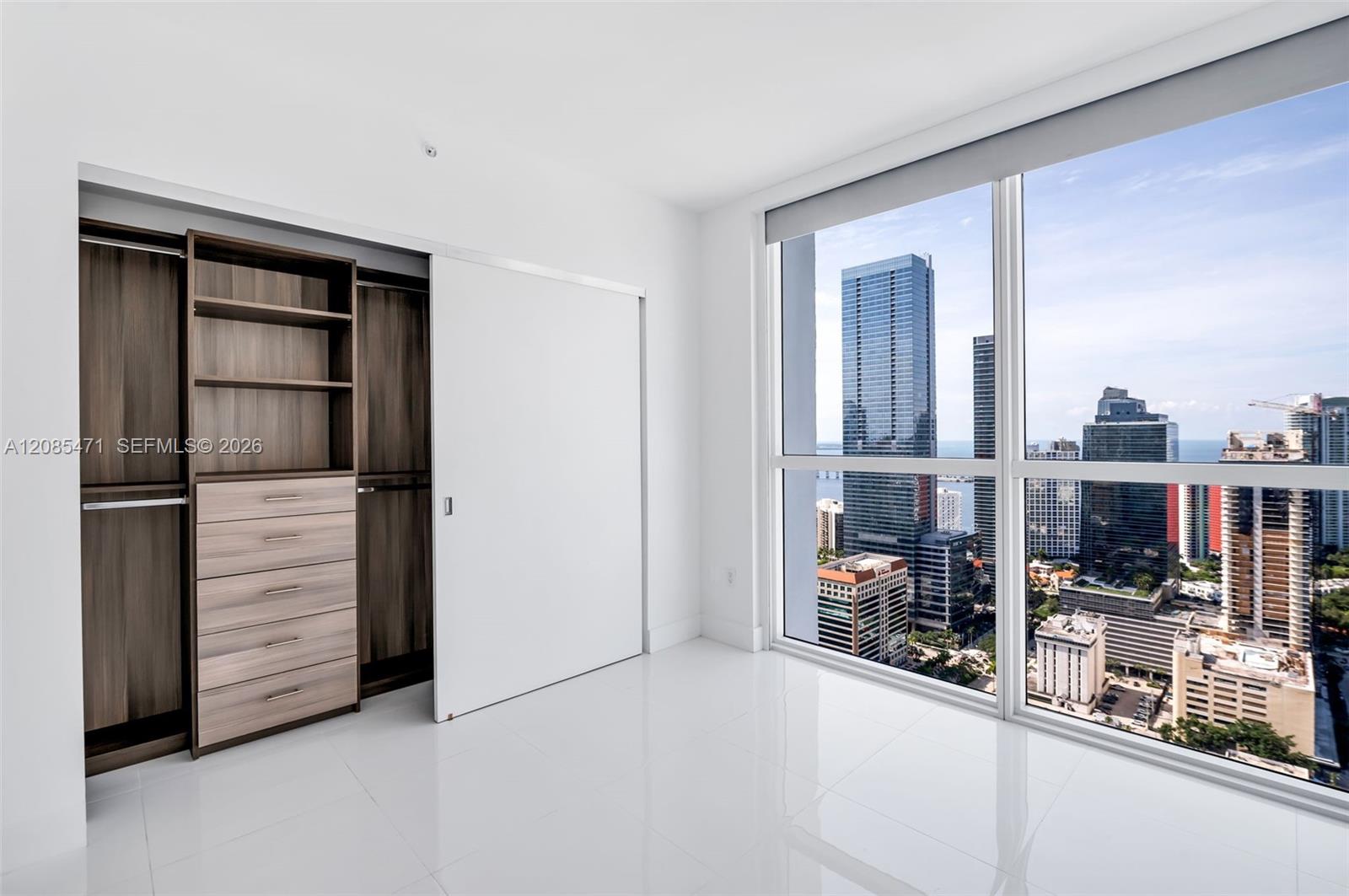 1080 Brickell Ave # 3901 Unit: 3900-3901