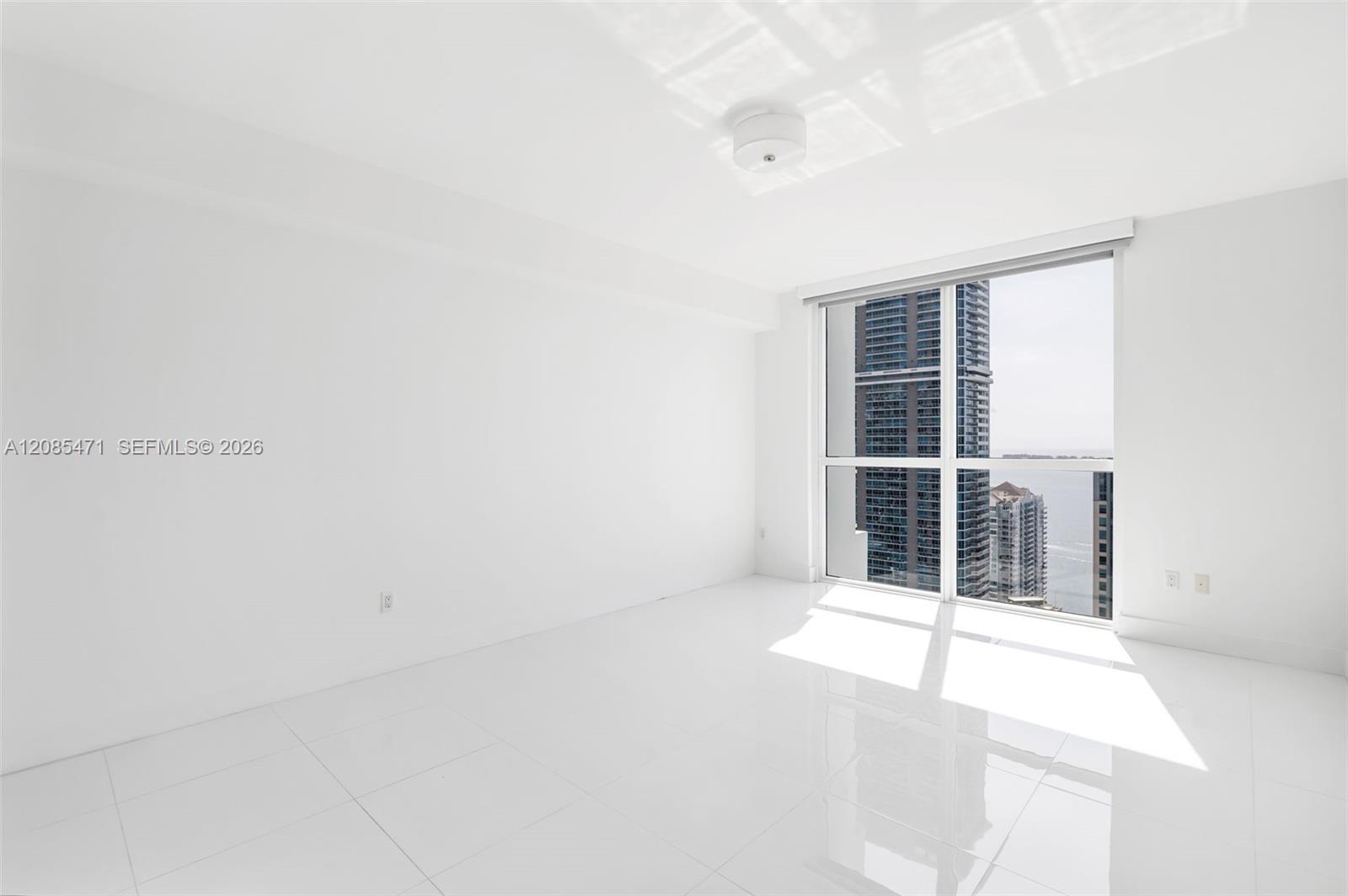1080 Brickell Ave # 3901 Unit: 3900-3901