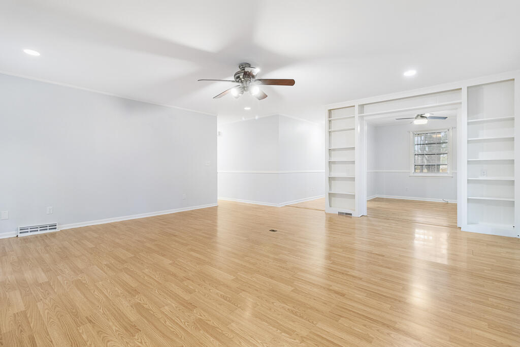 1775 Elm Road