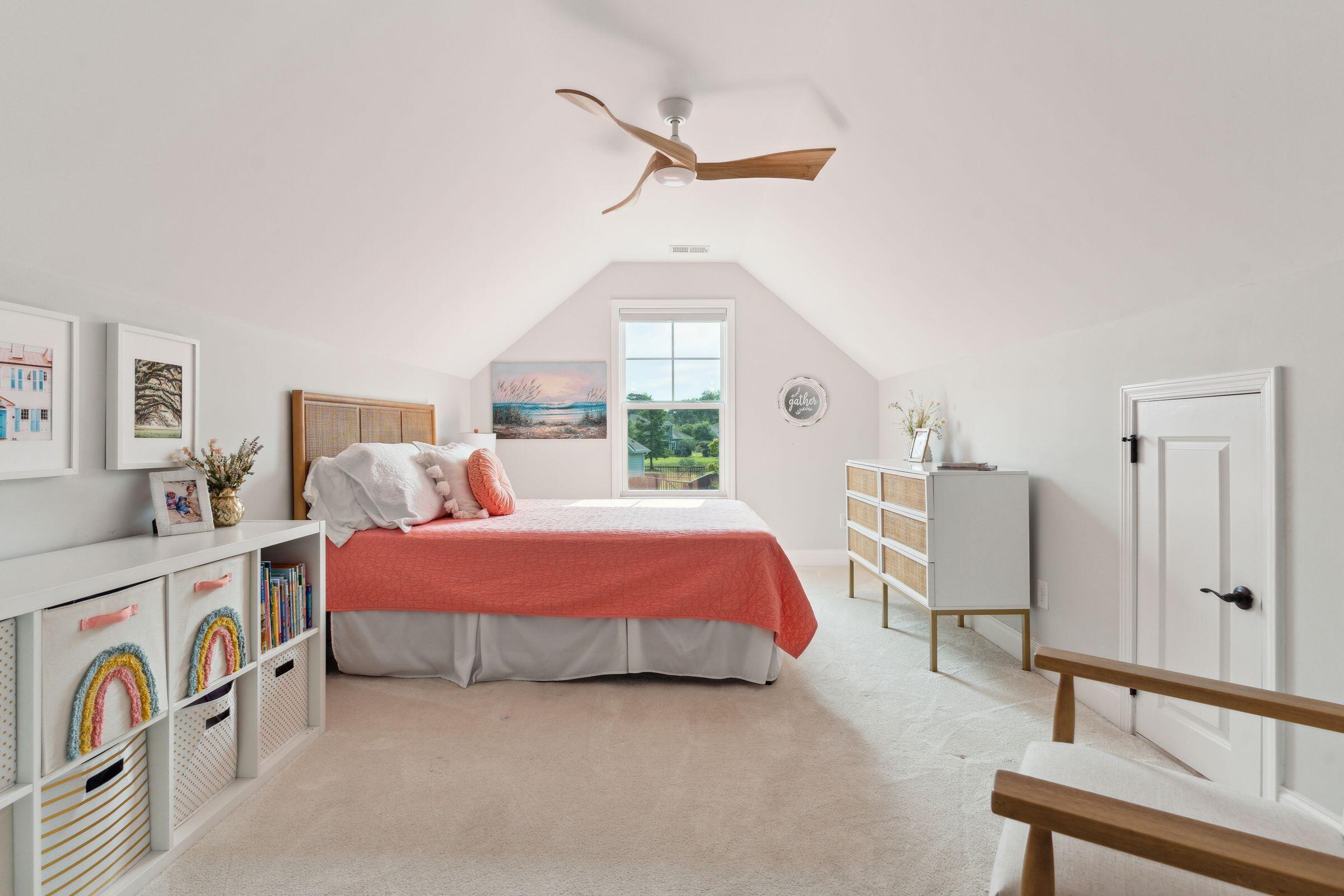 1424 Longspur Drive