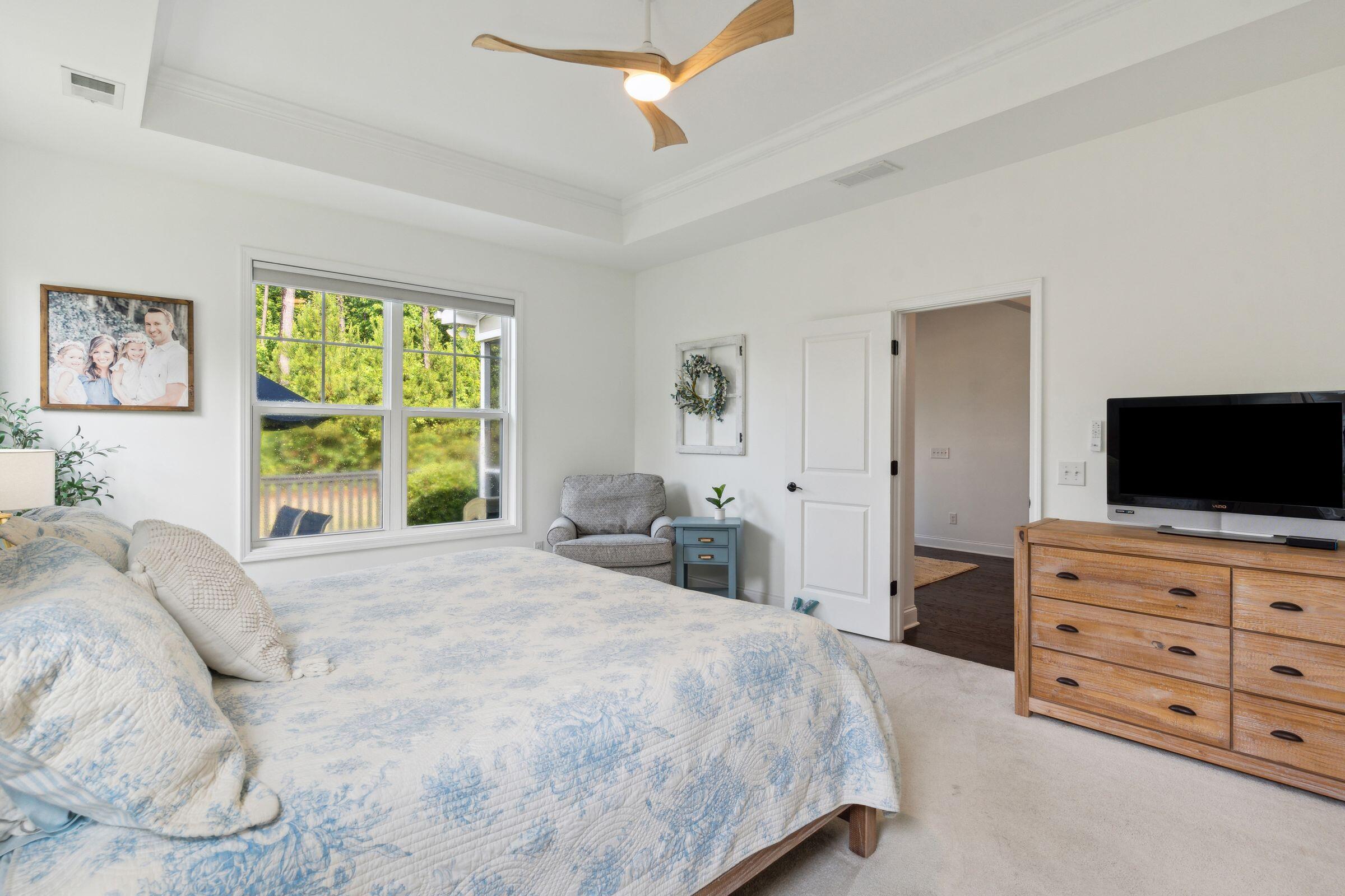 1424 Longspur Drive