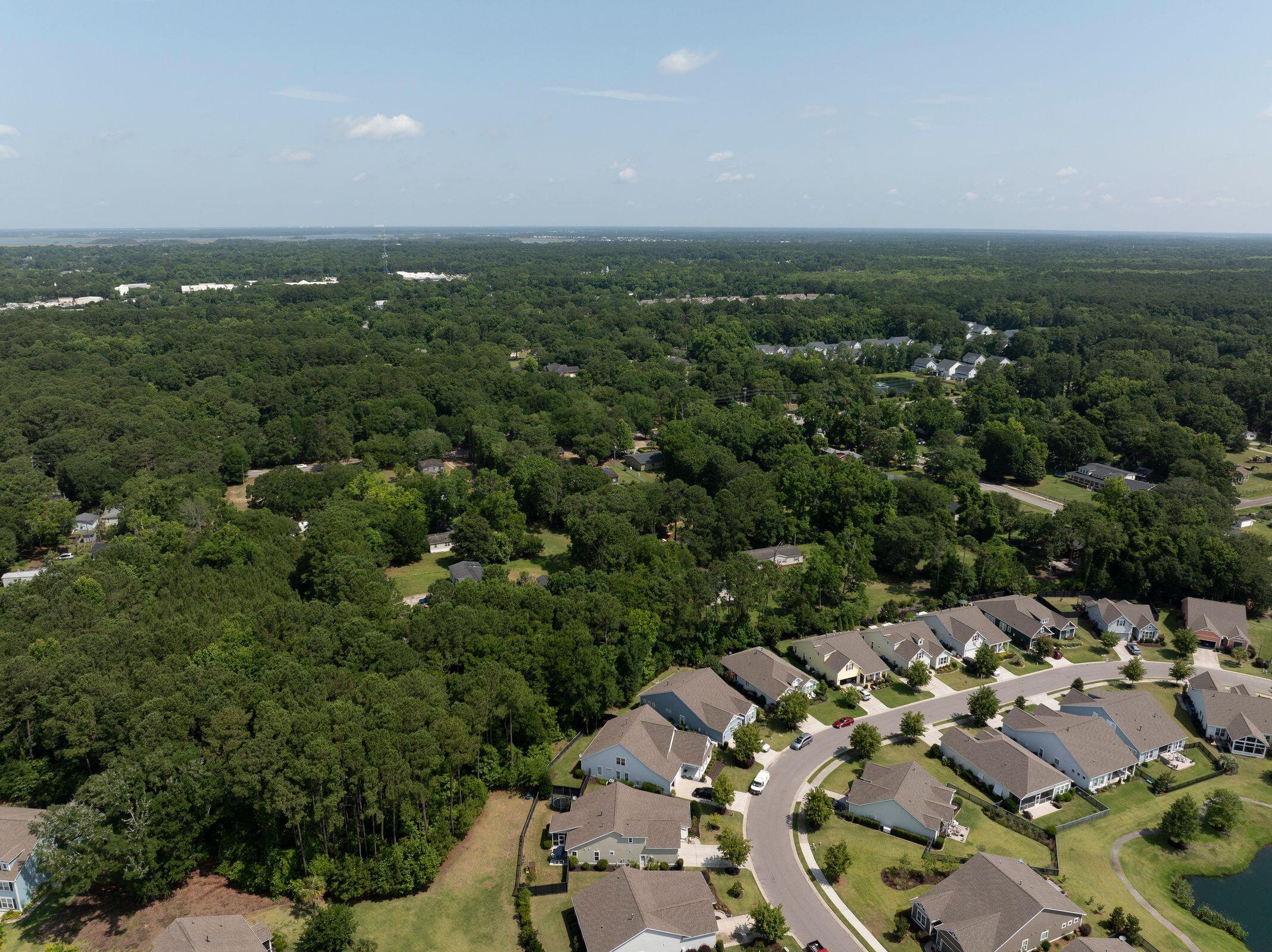 1424 Longspur Drive