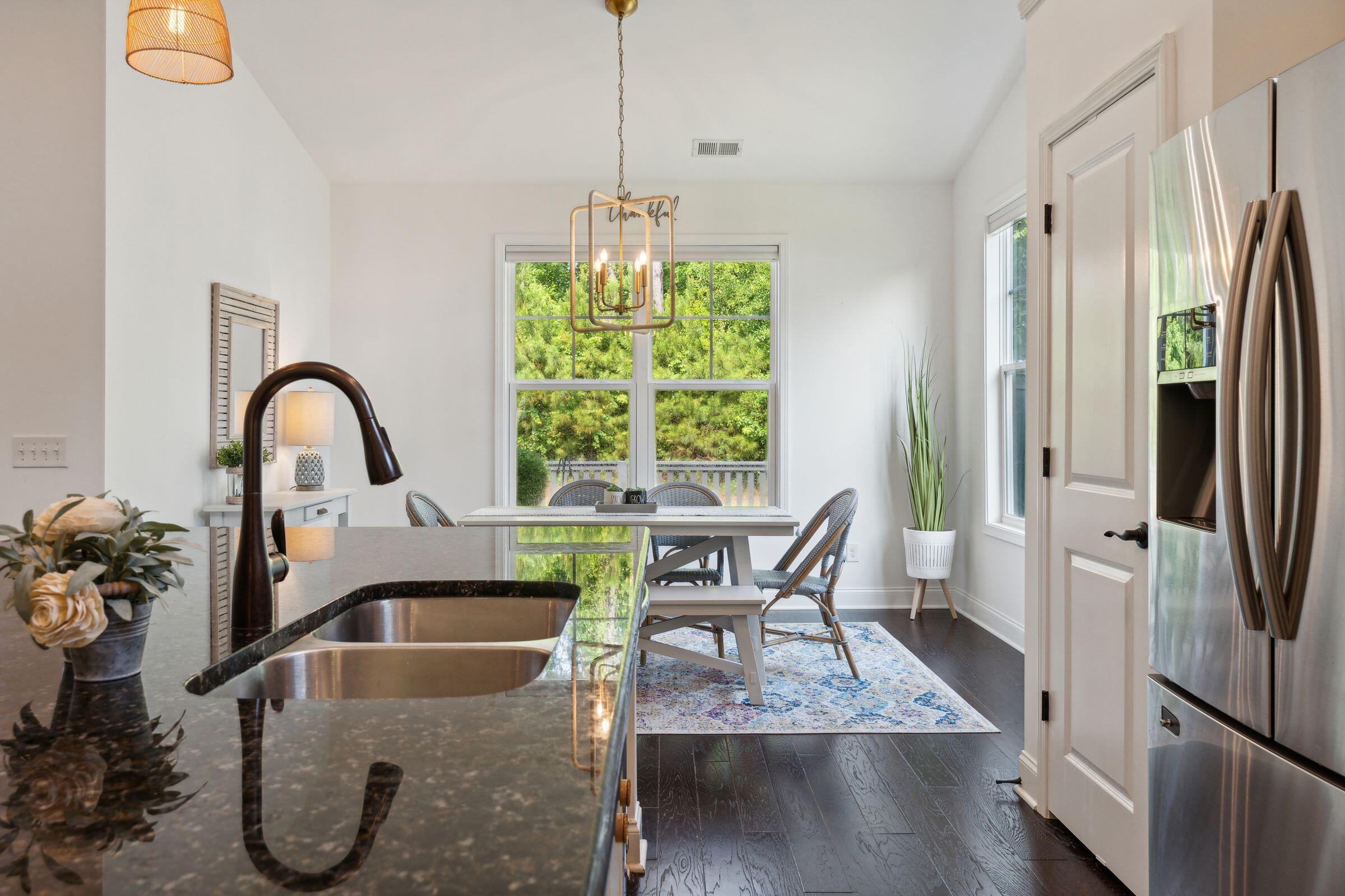 1424 Longspur Drive