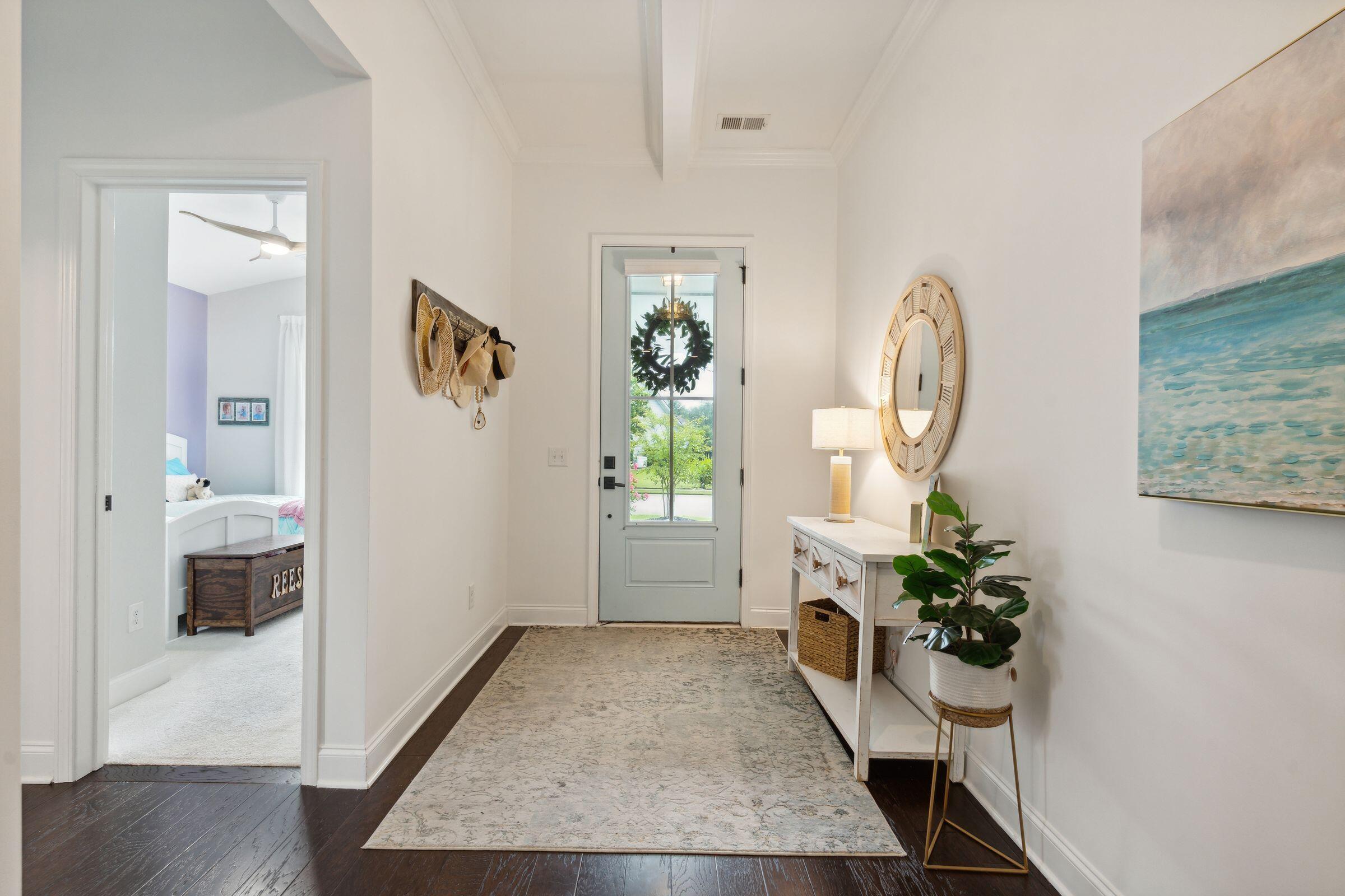 1424 Longspur Drive