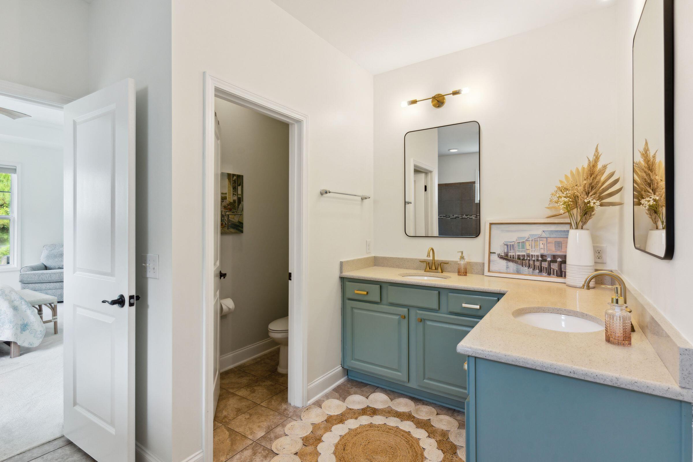 1424 Longspur Drive