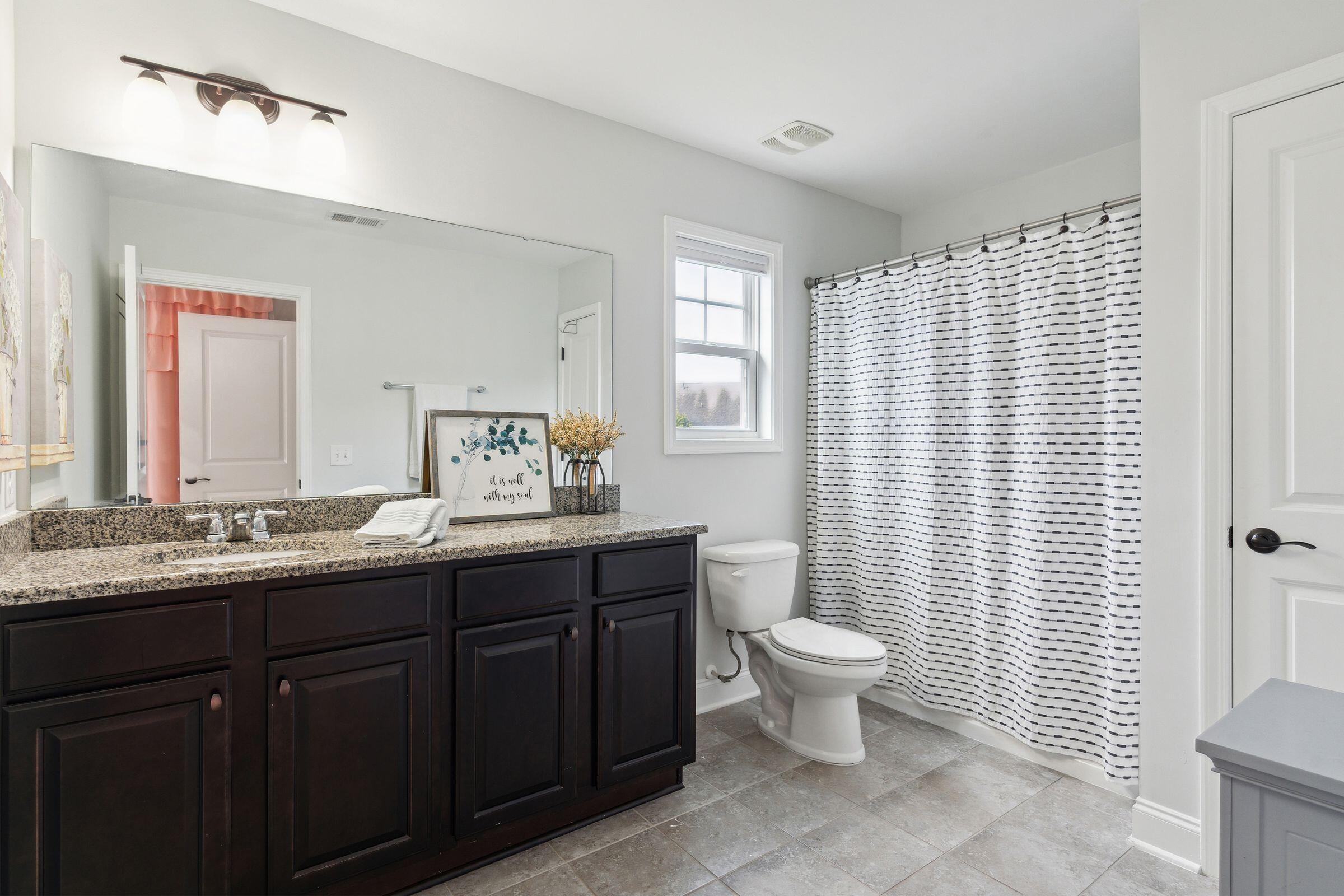 1424 Longspur Drive