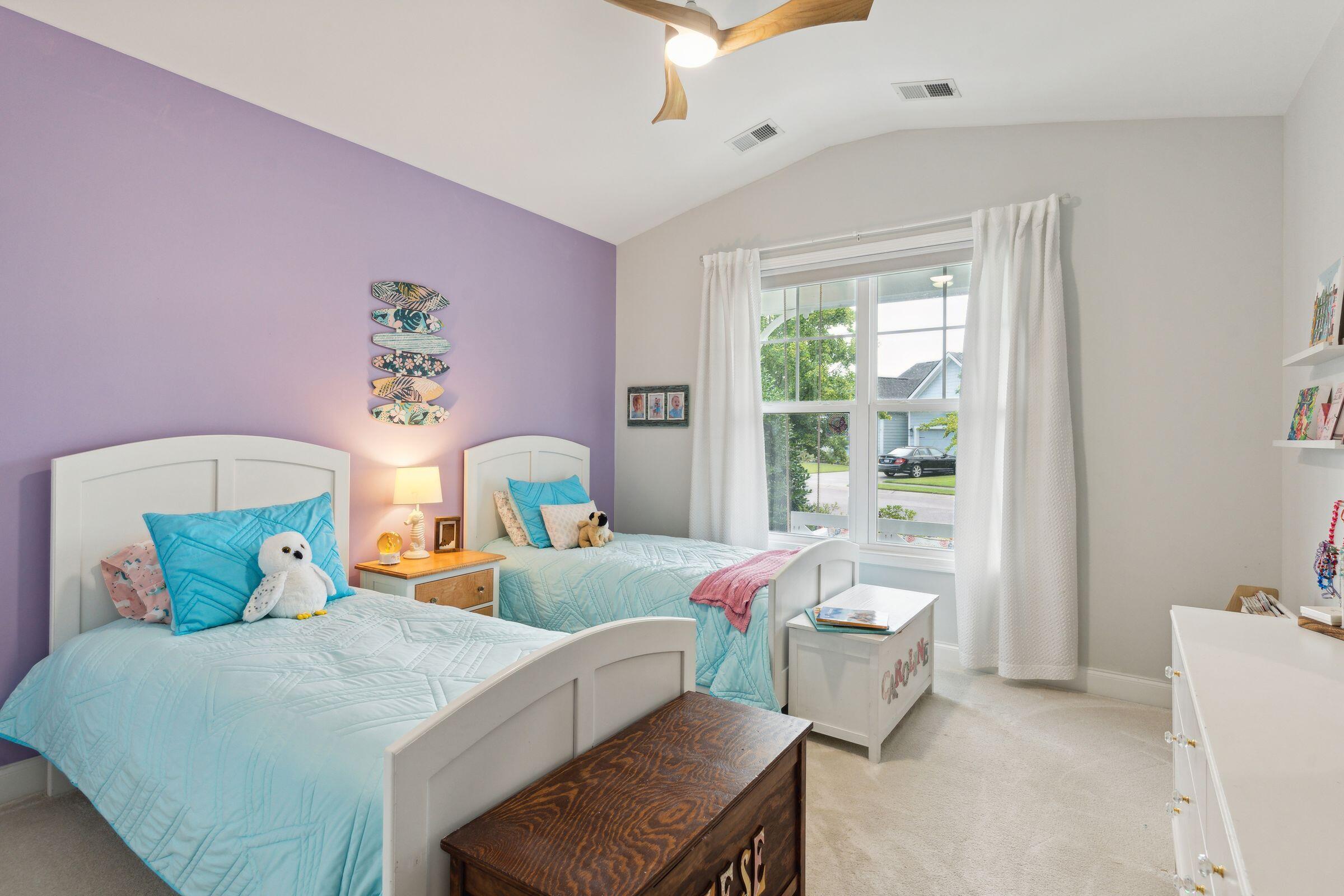 1424 Longspur Drive