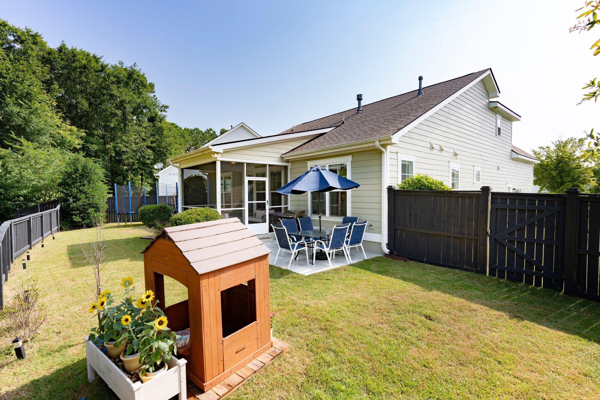 1424 Longspur Drive