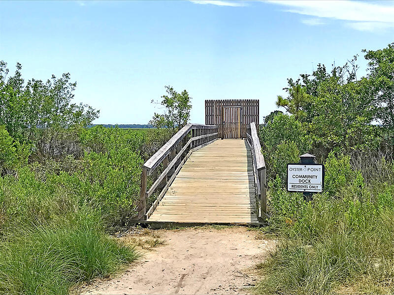 1424 Longspur Drive