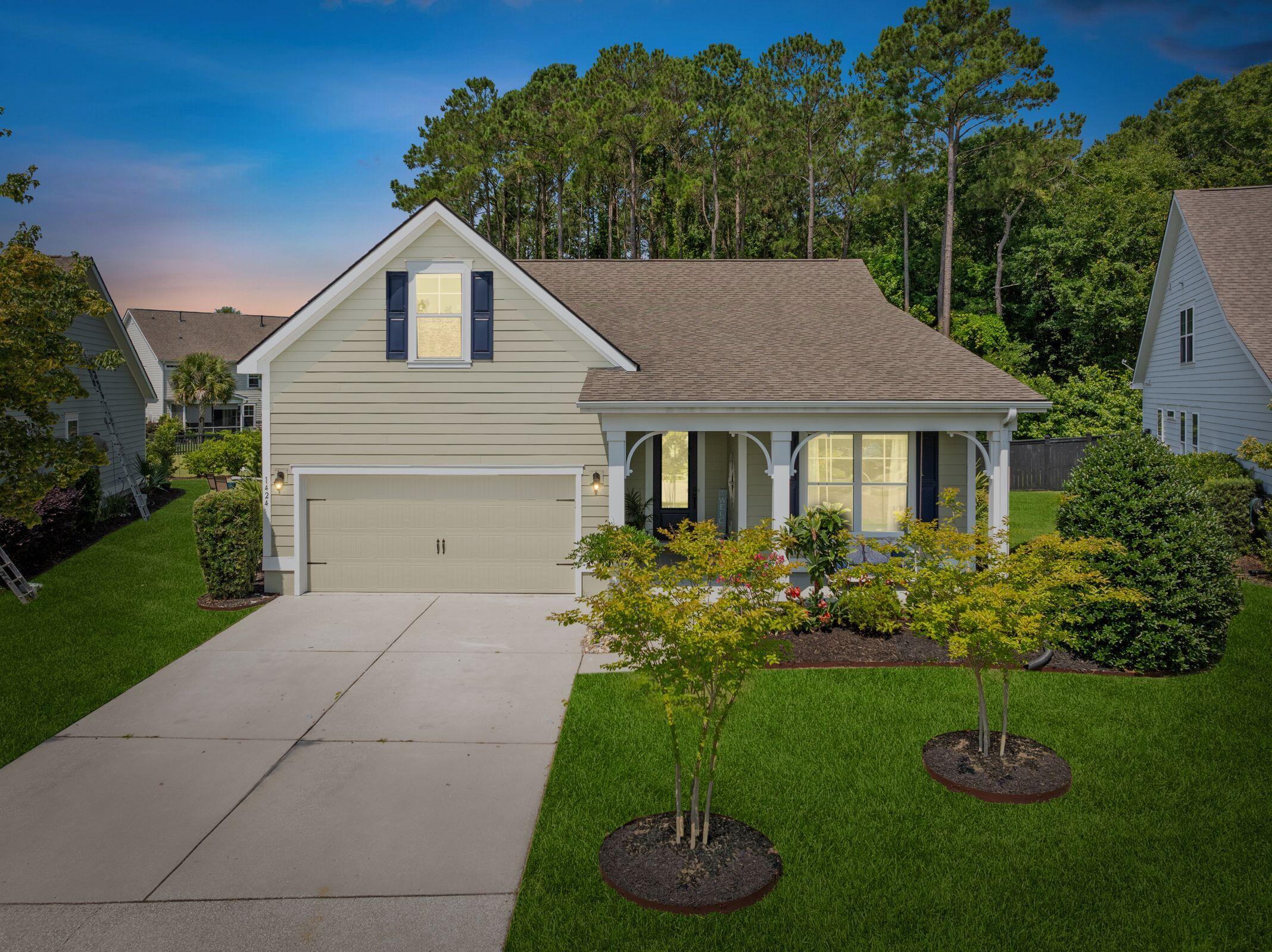 1424 Longspur Drive
