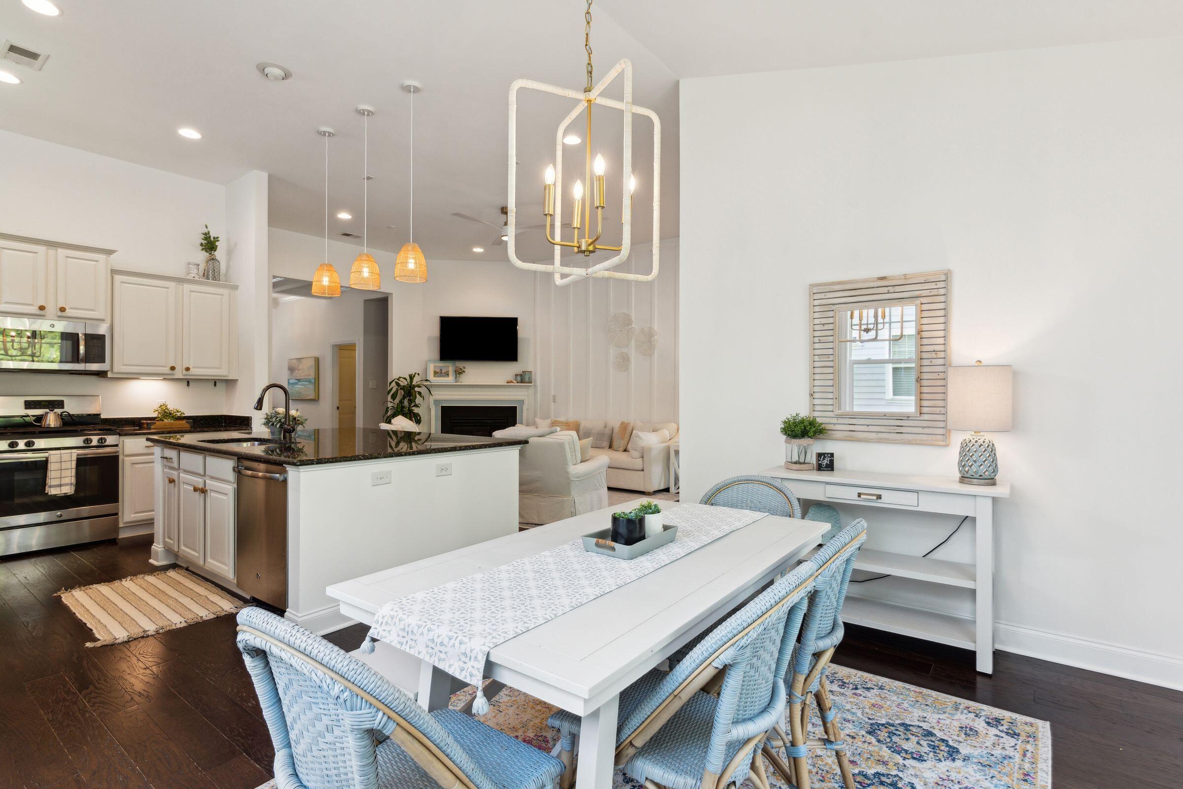 1424 Longspur Drive
