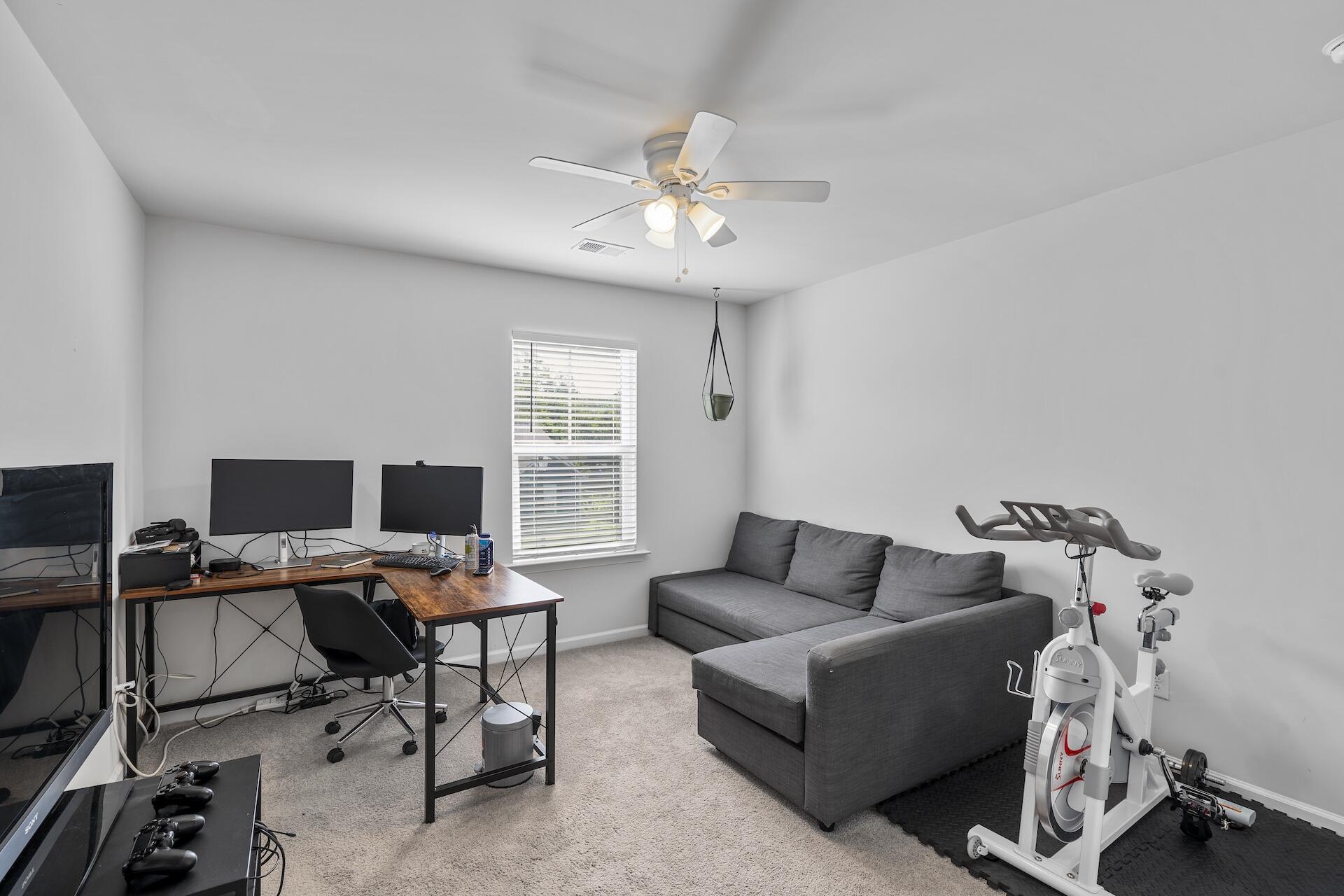 1957 Zonny Moss Drive