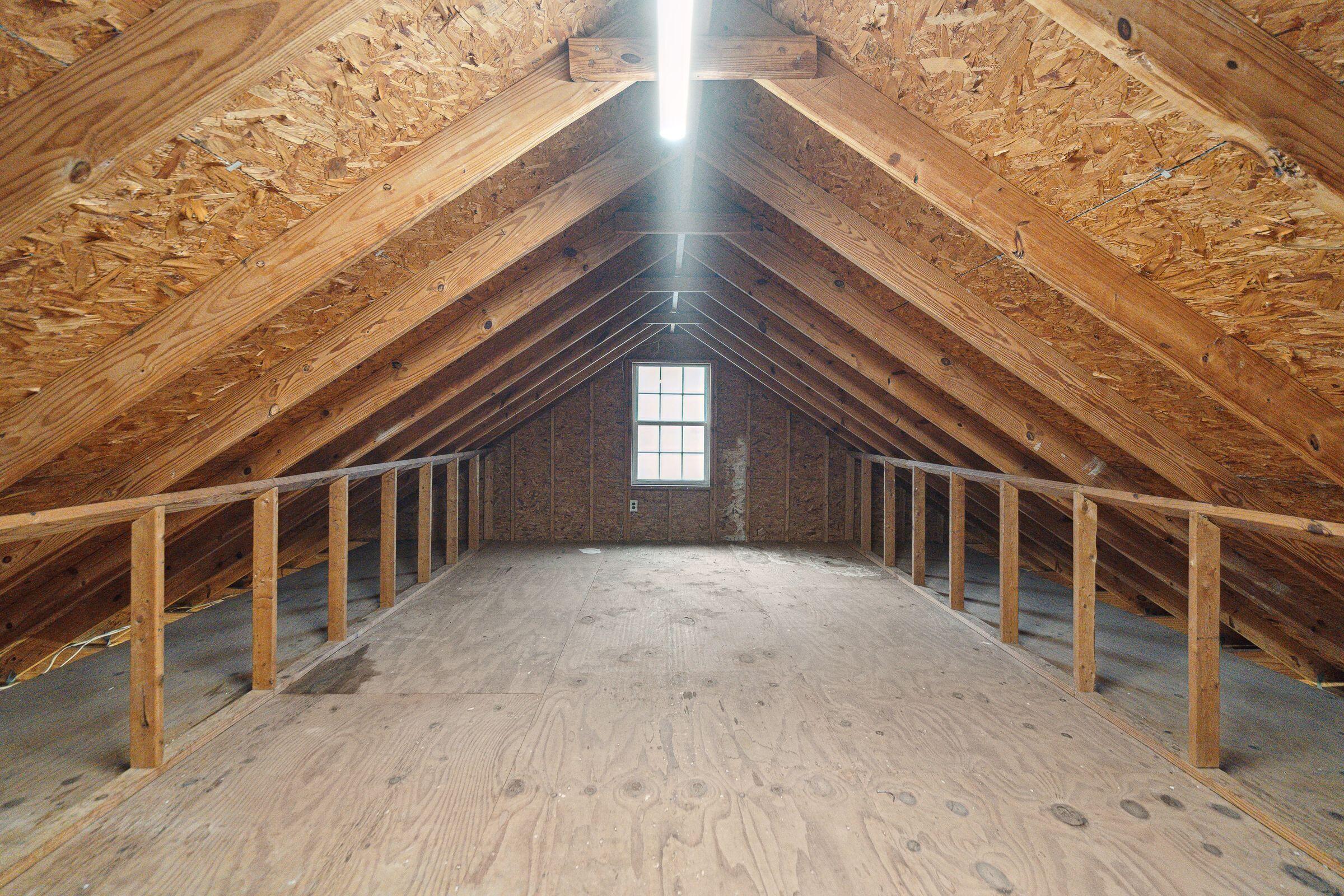 2315 Oakland Road