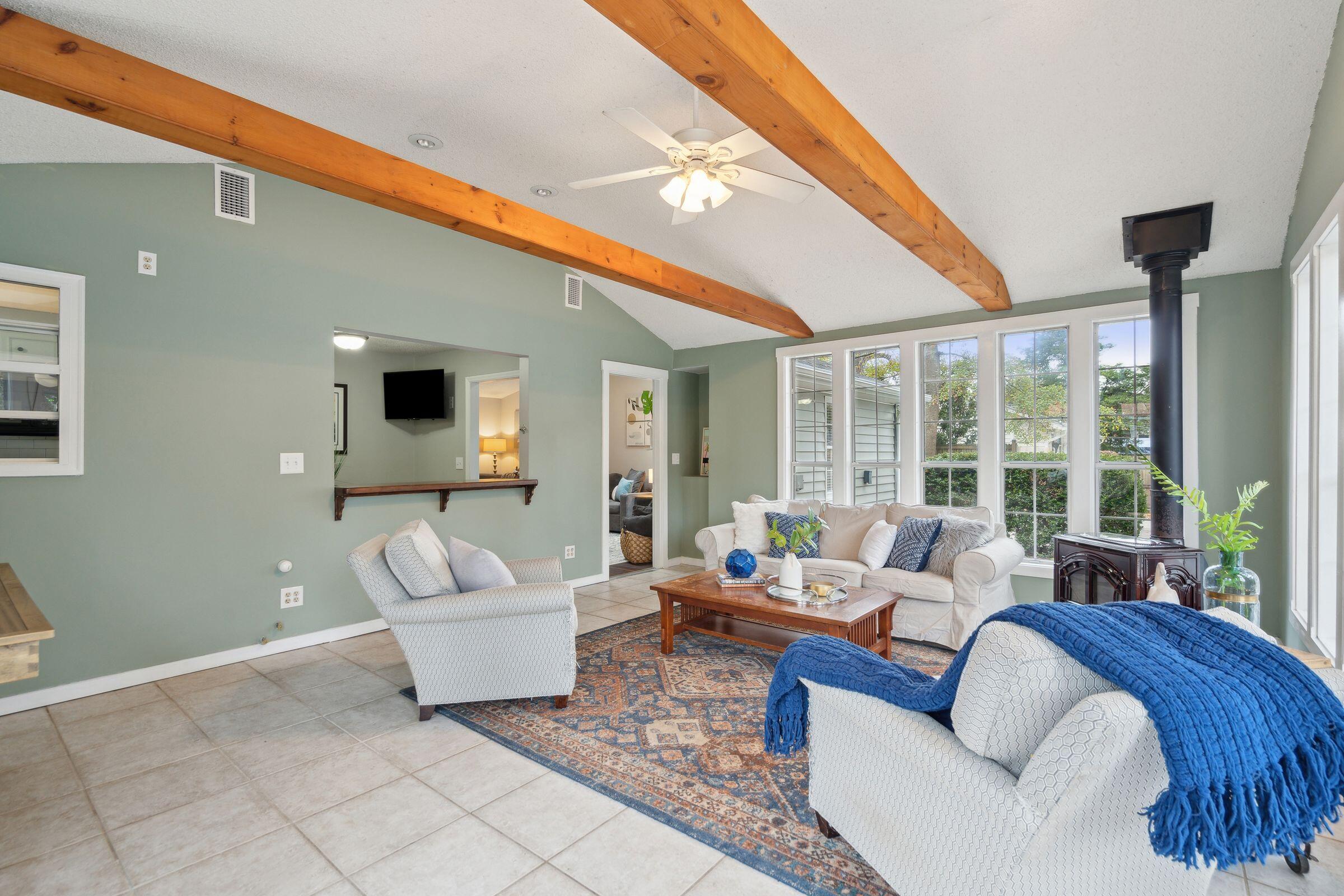 2315 Oakland Road