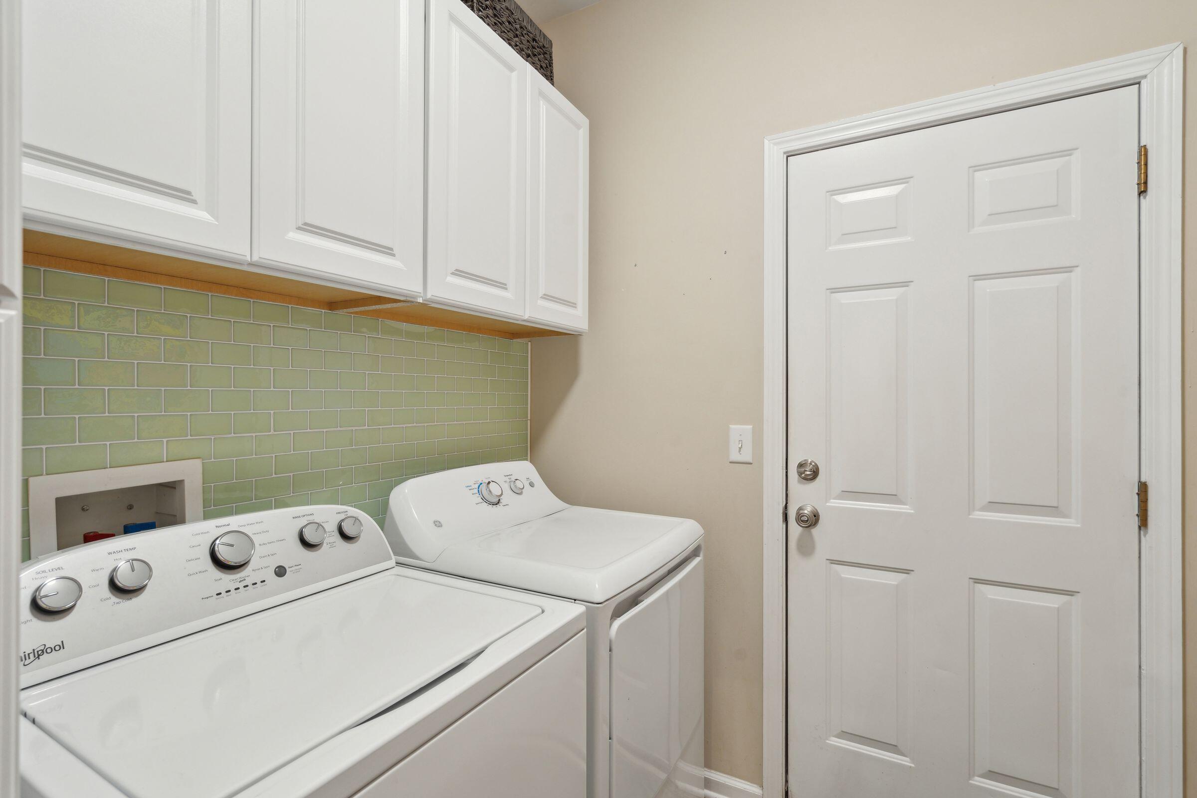 7503 Hawks Circle