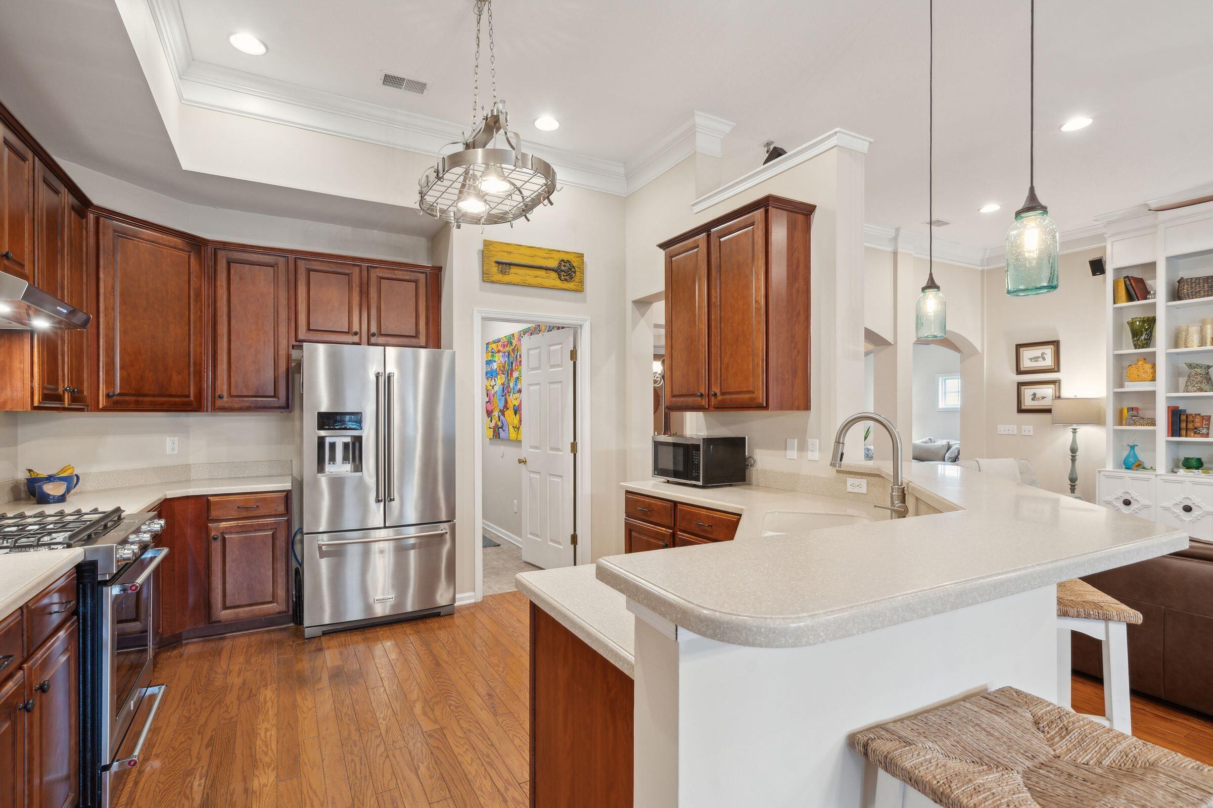 7503 Hawks Circle