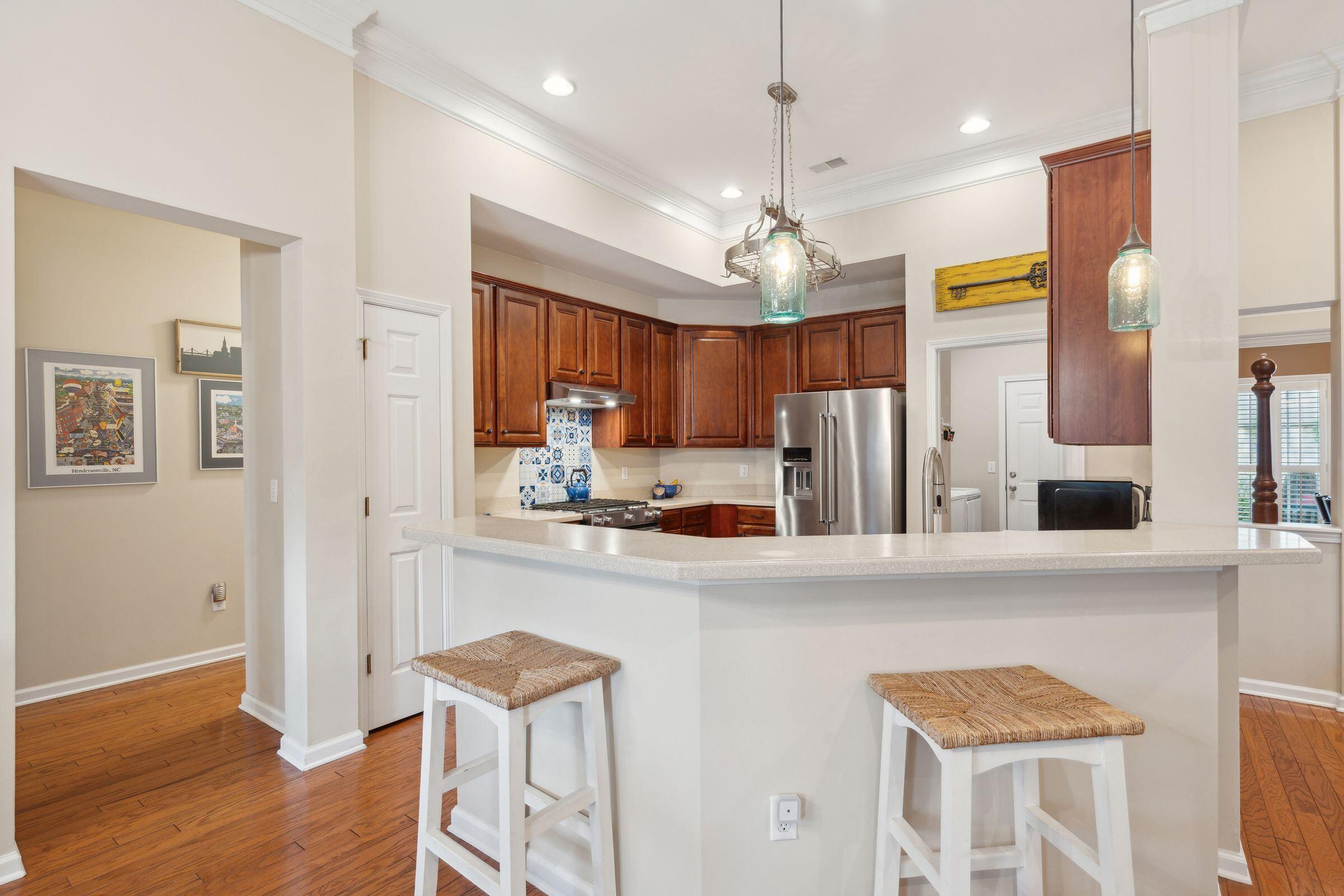7503 Hawks Circle