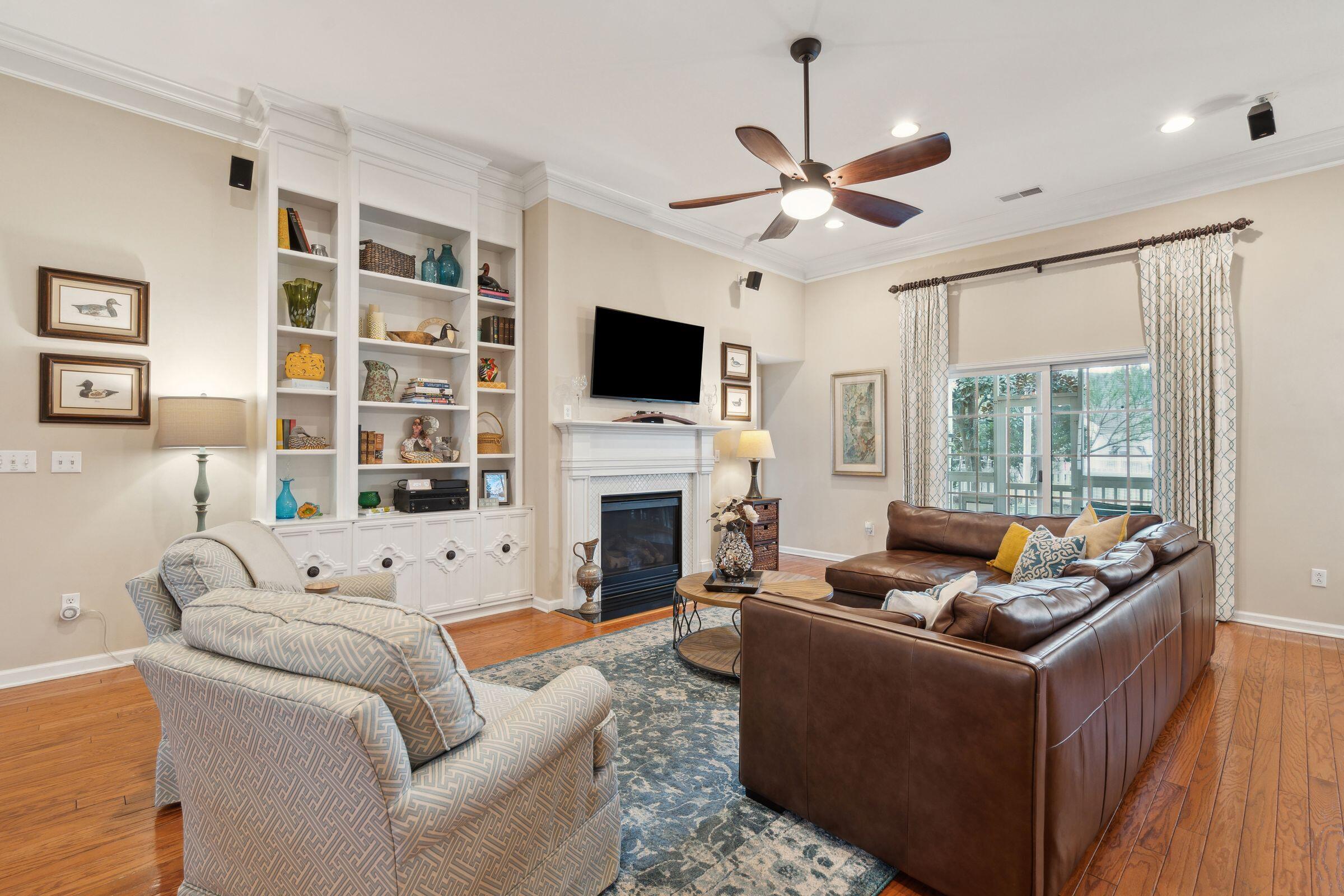 7503 Hawks Circle