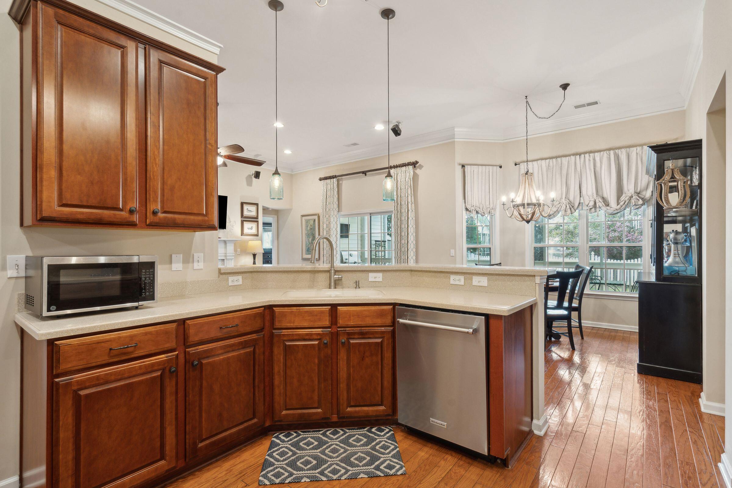 7503 Hawks Circle