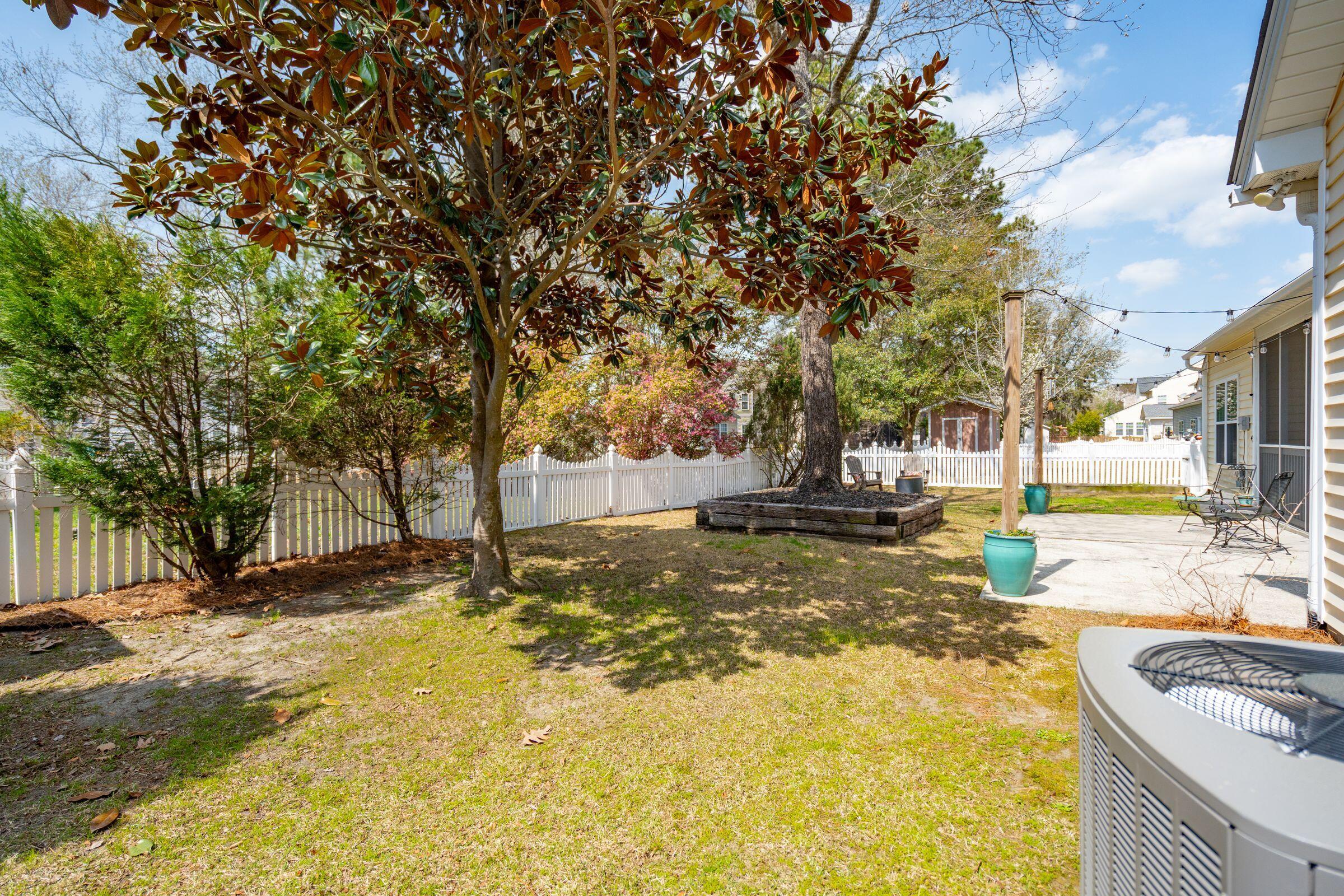 7503 Hawks Circle