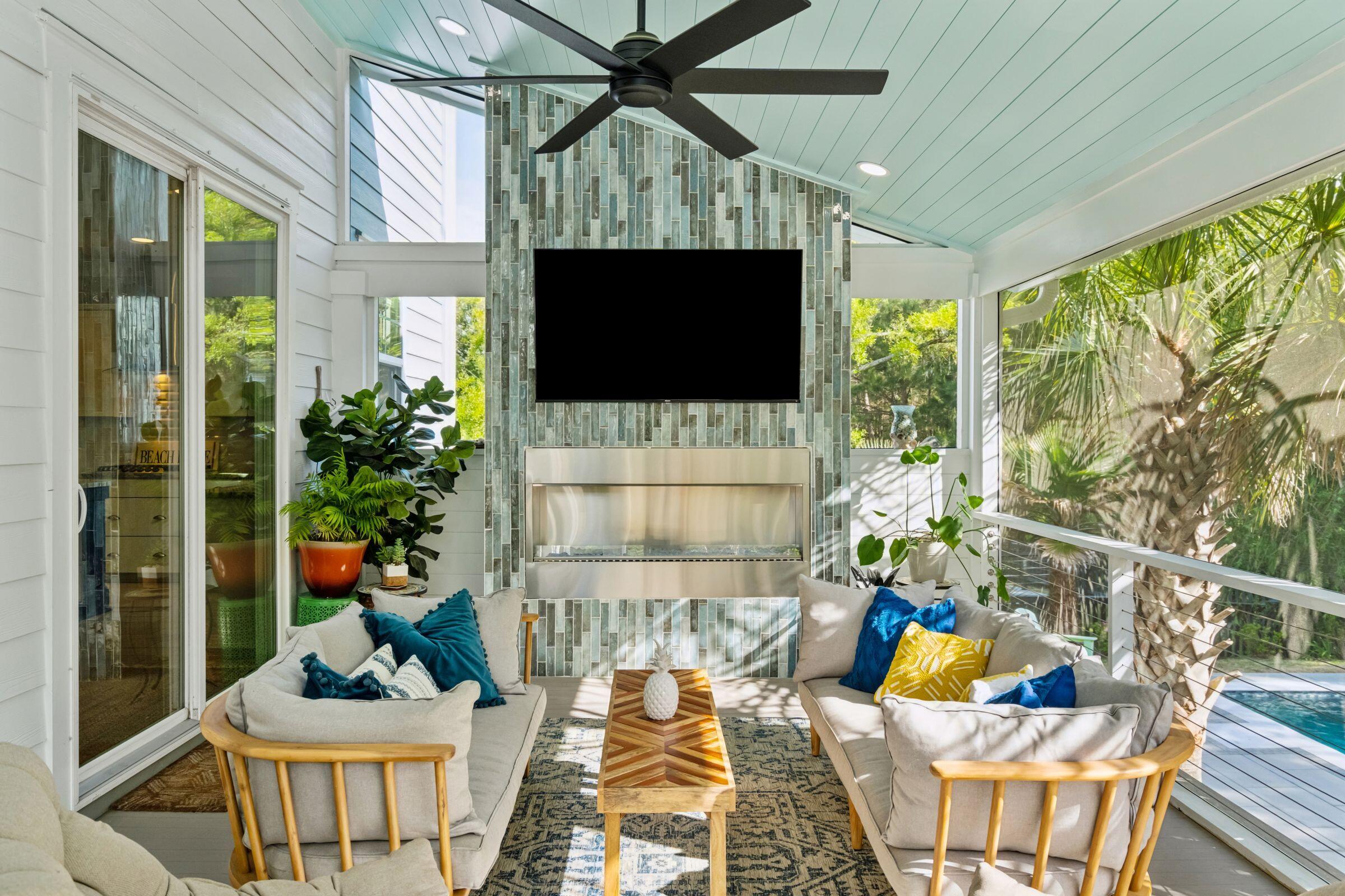 1644 Fort Palmetto Circle