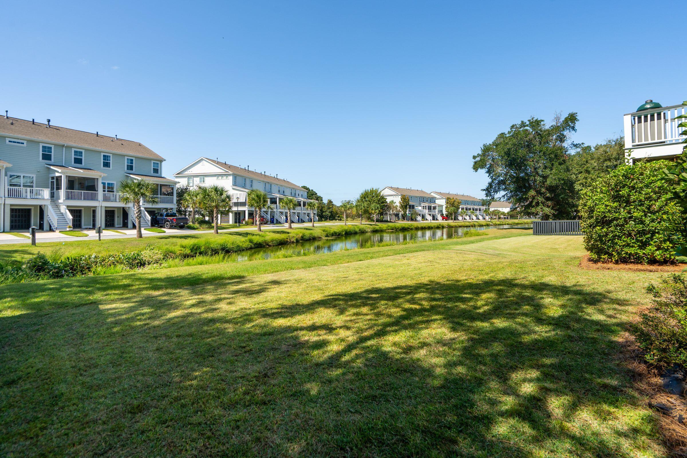 1581 Fort Palmetto Circle
