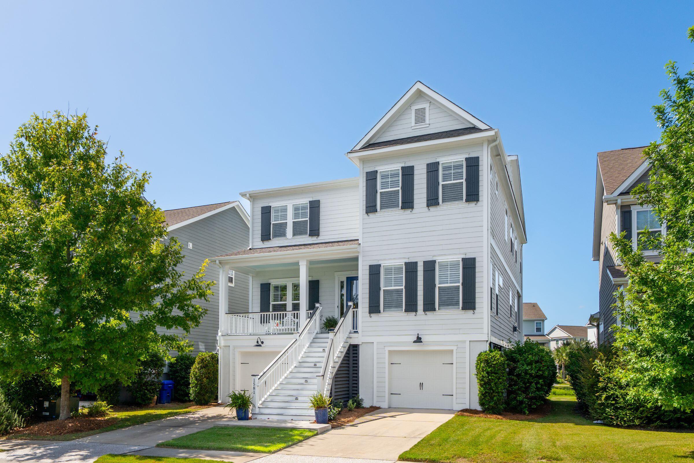1581 Fort Palmetto Circle