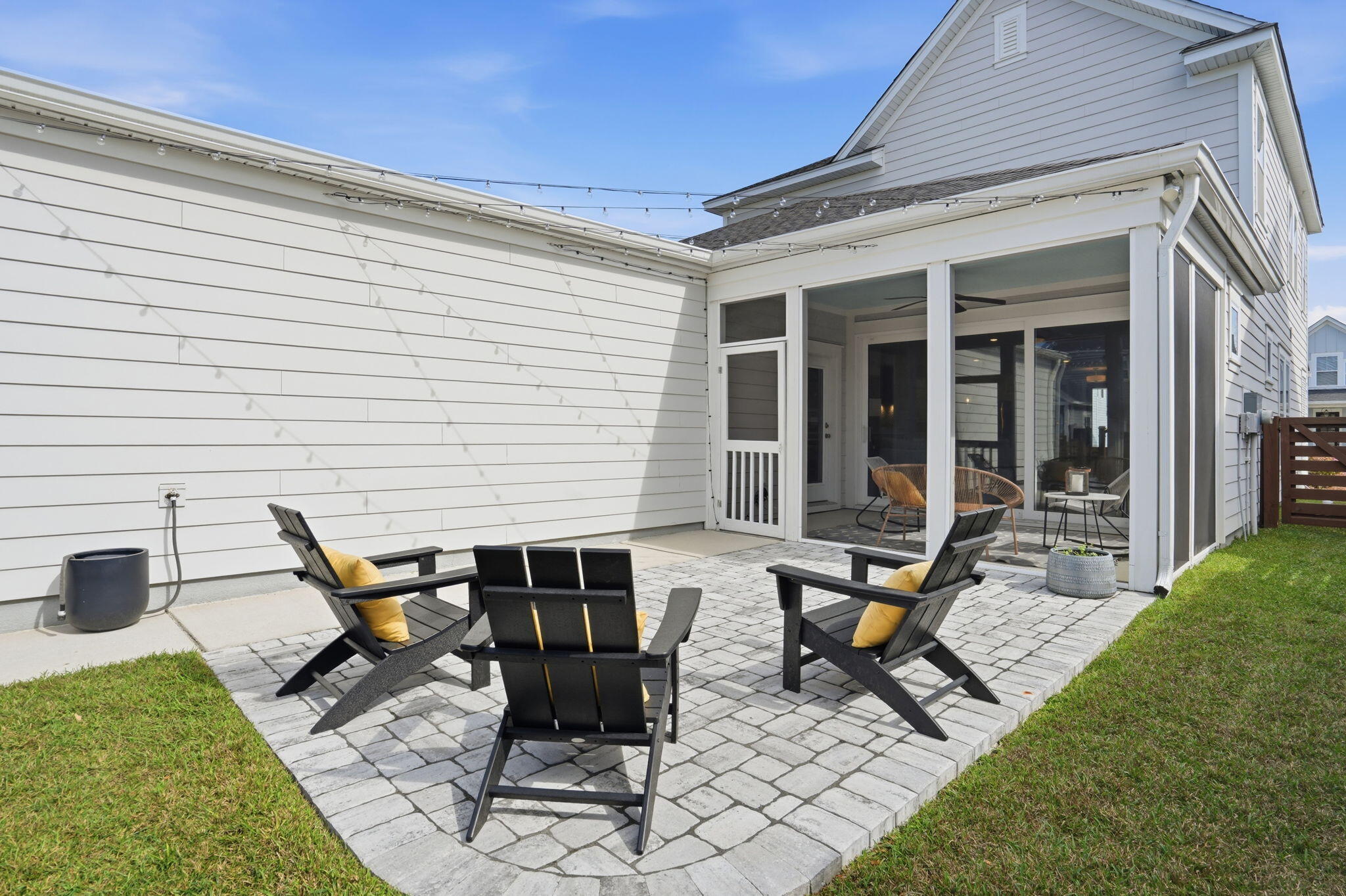 609 Heartwood Lane