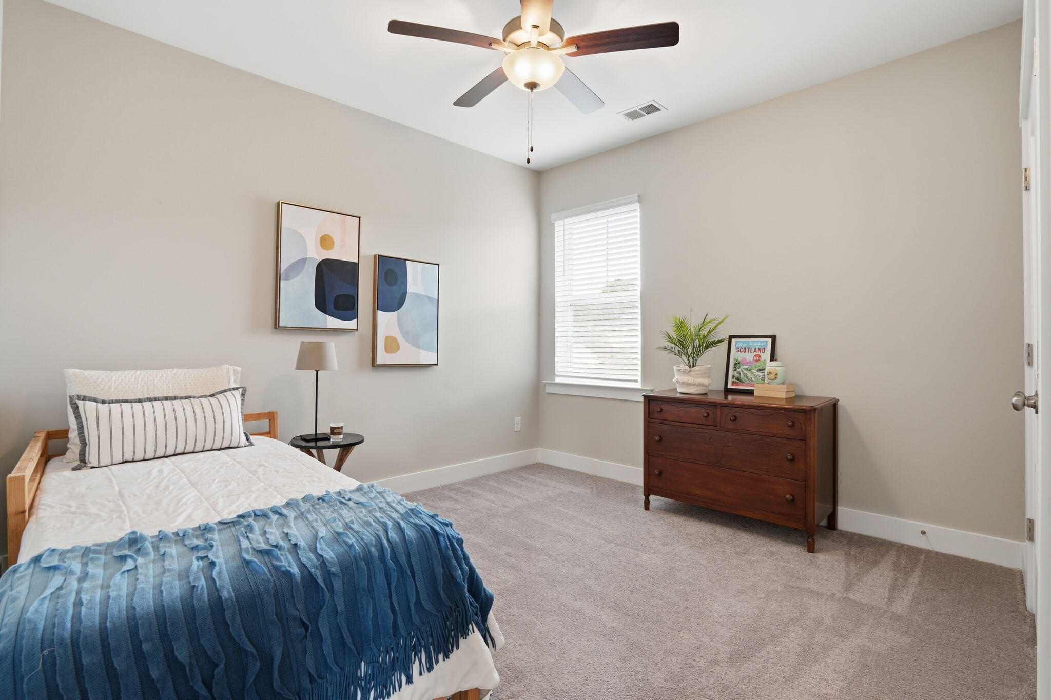 609 Heartwood Lane