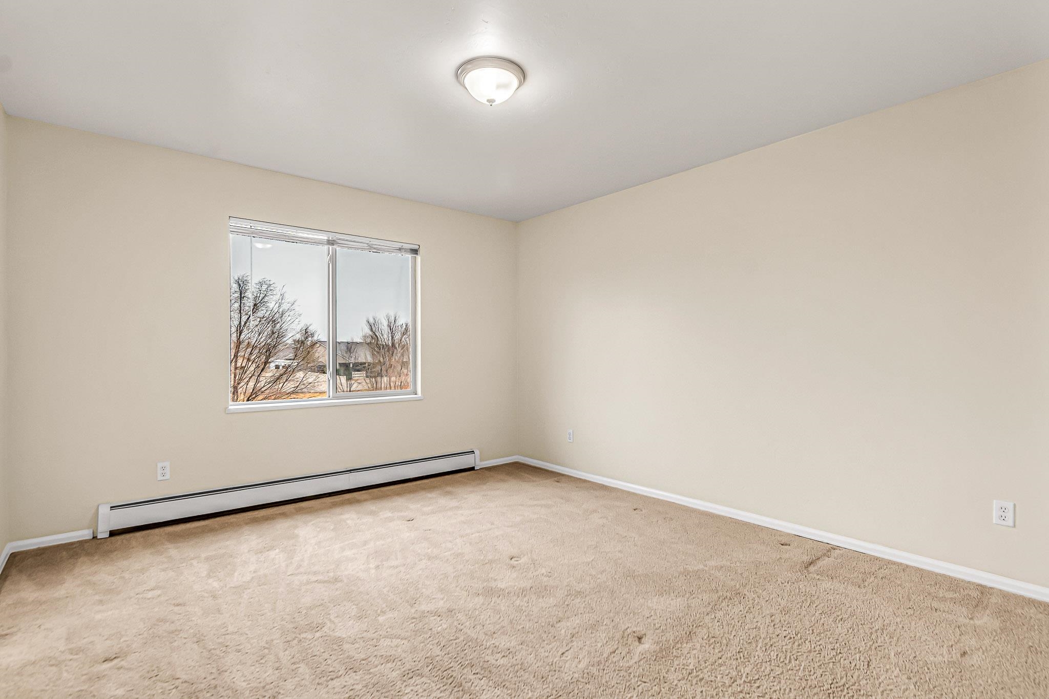 1291 E Carolina Avenue