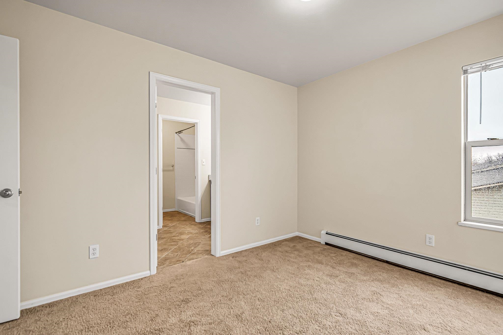 1291 E Carolina Avenue