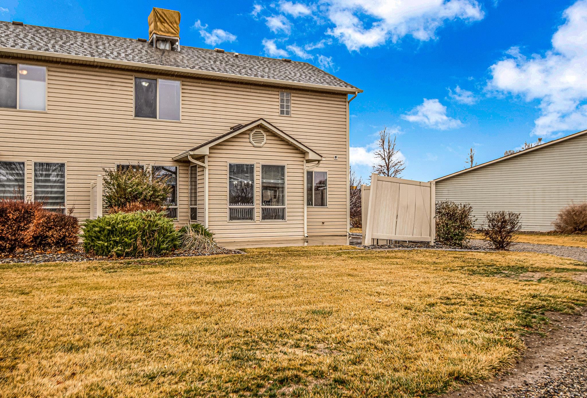 1291 E Carolina Avenue