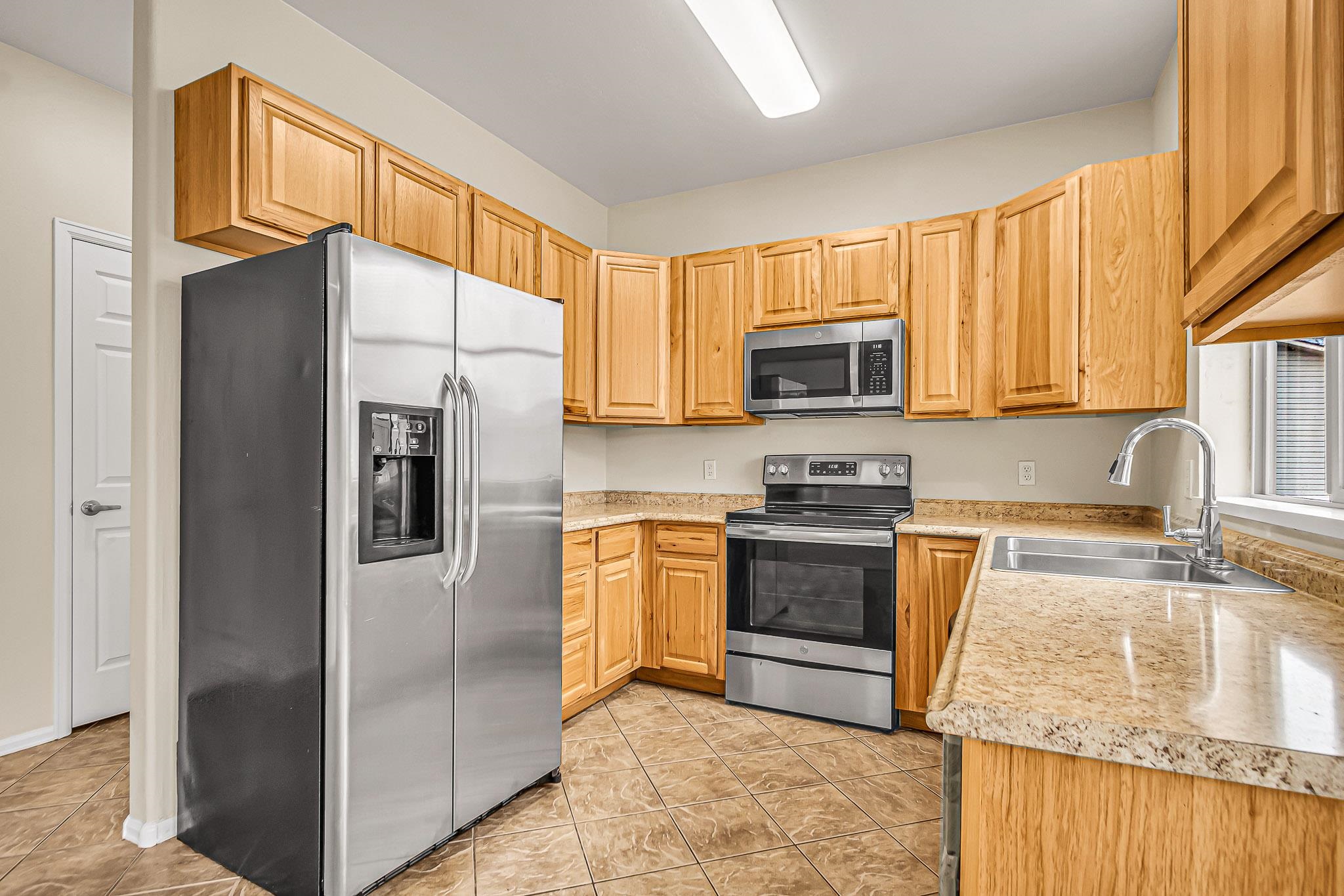 1291 E Carolina Avenue