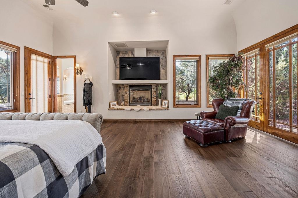 725 Curecanti Circle