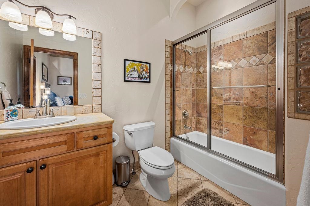 725 Curecanti Circle