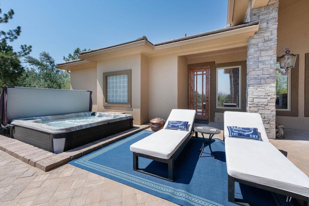 725 Curecanti Circle