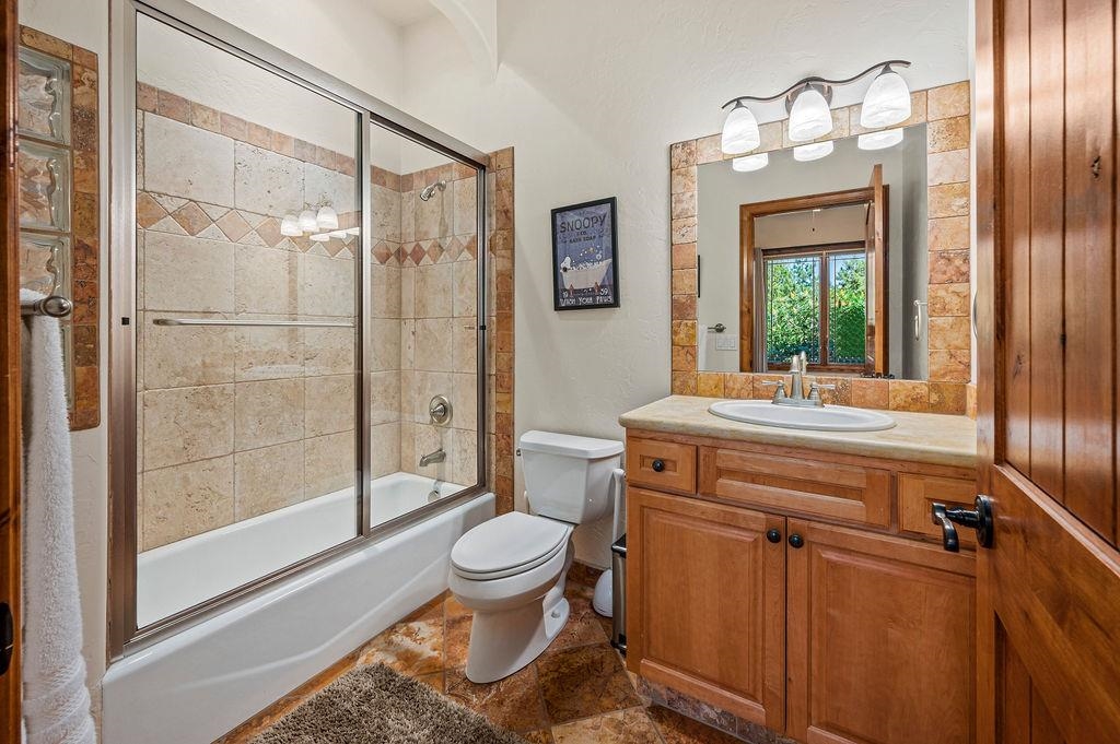 725 Curecanti Circle