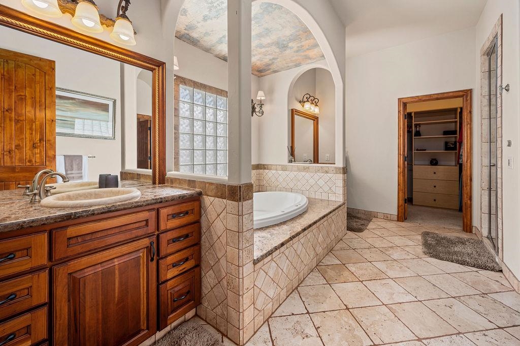 725 Curecanti Circle