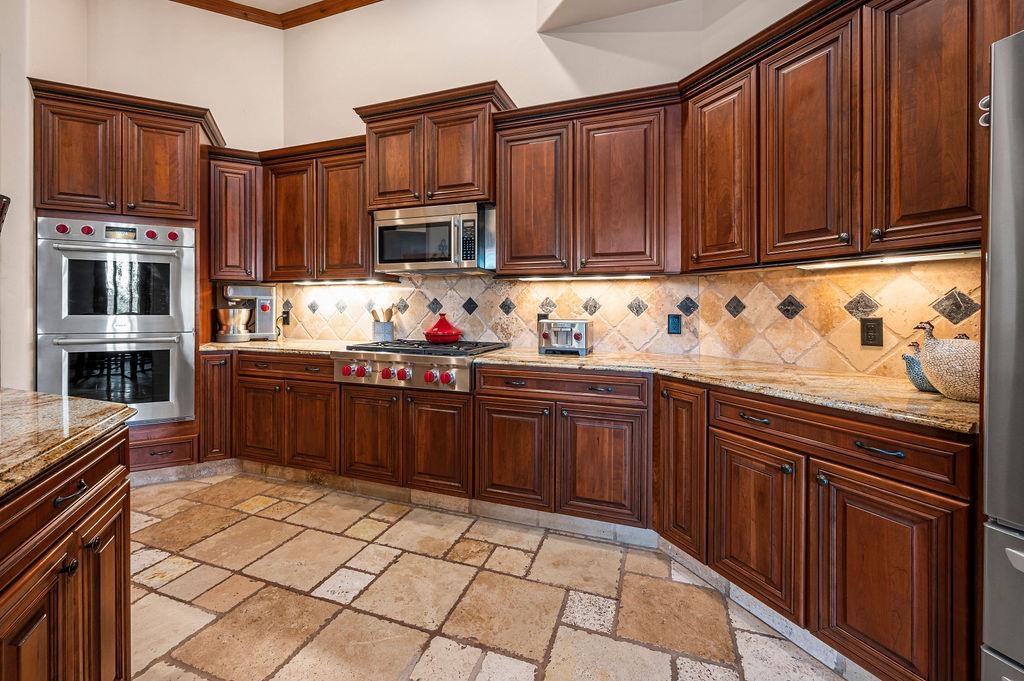 725 Curecanti Circle